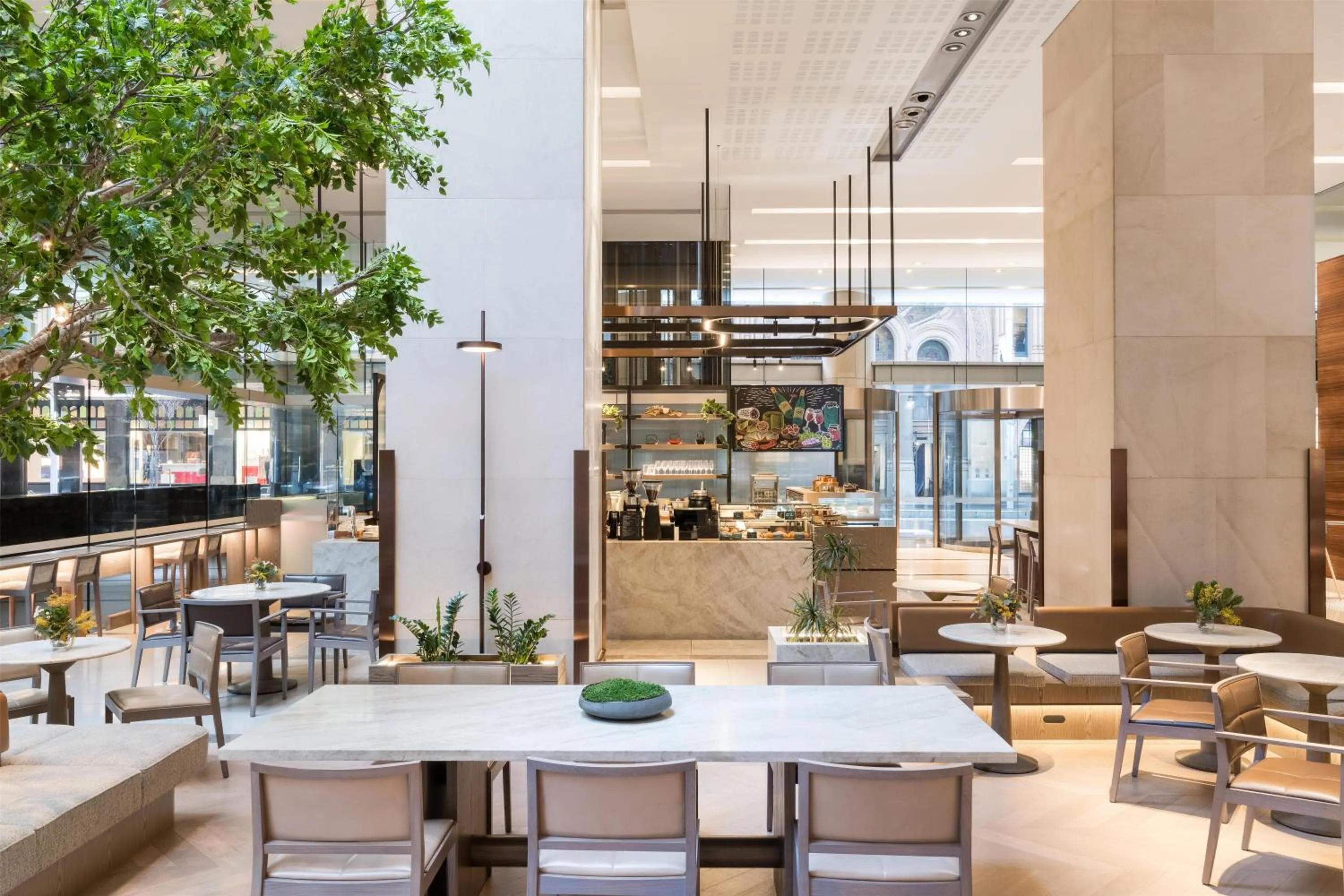 Dining area in Hilton Sydney
