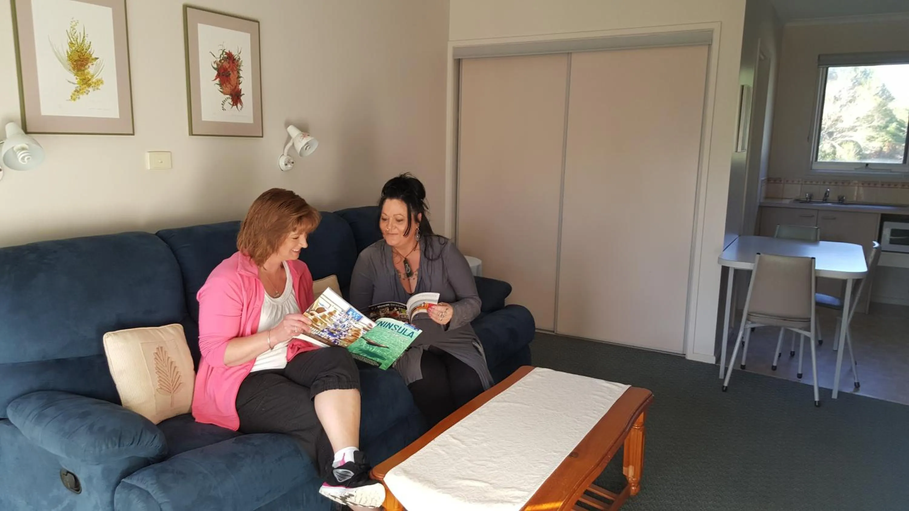Seating area in The Balnarring Motel