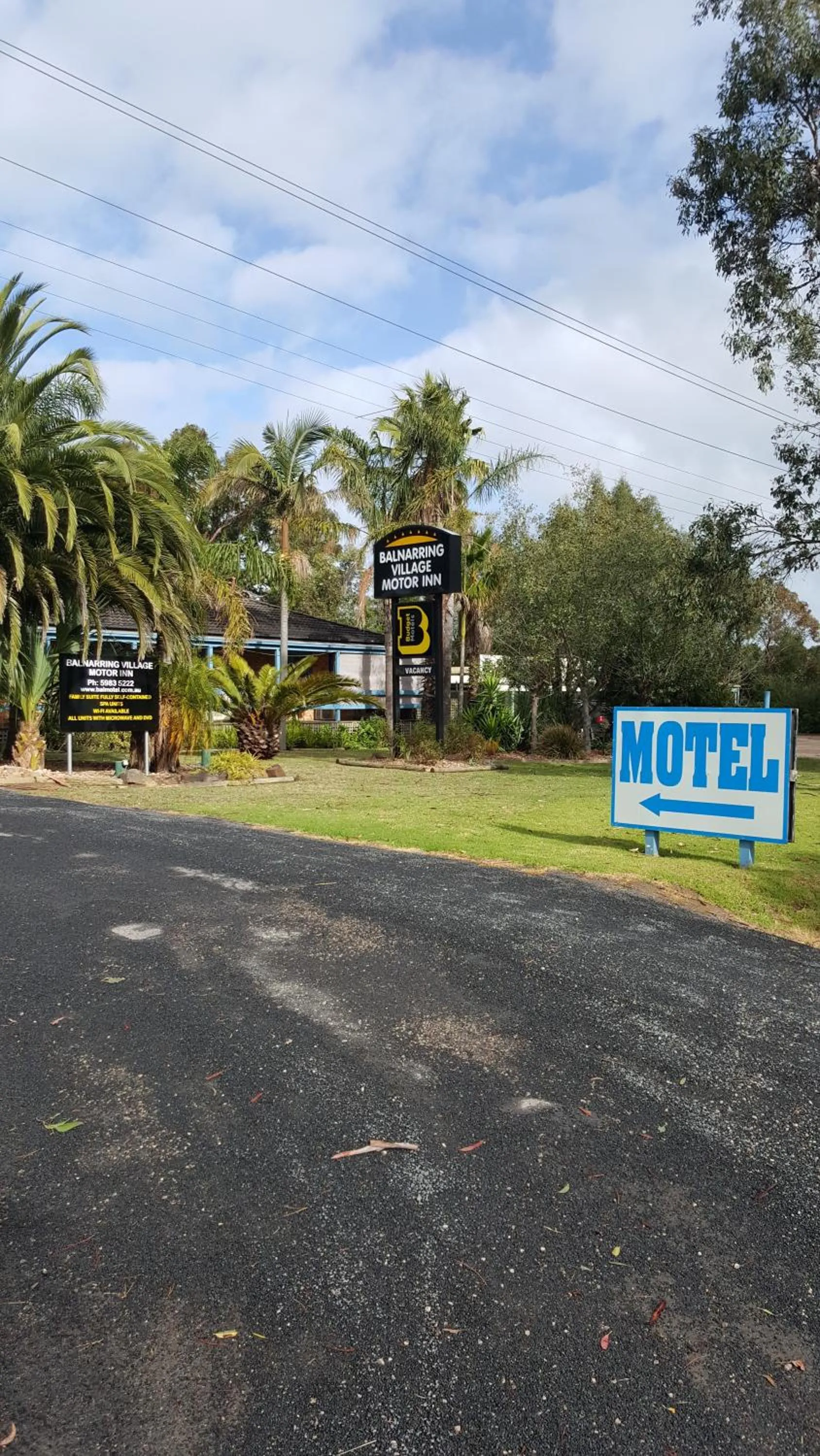 Property building in The Balnarring Motel