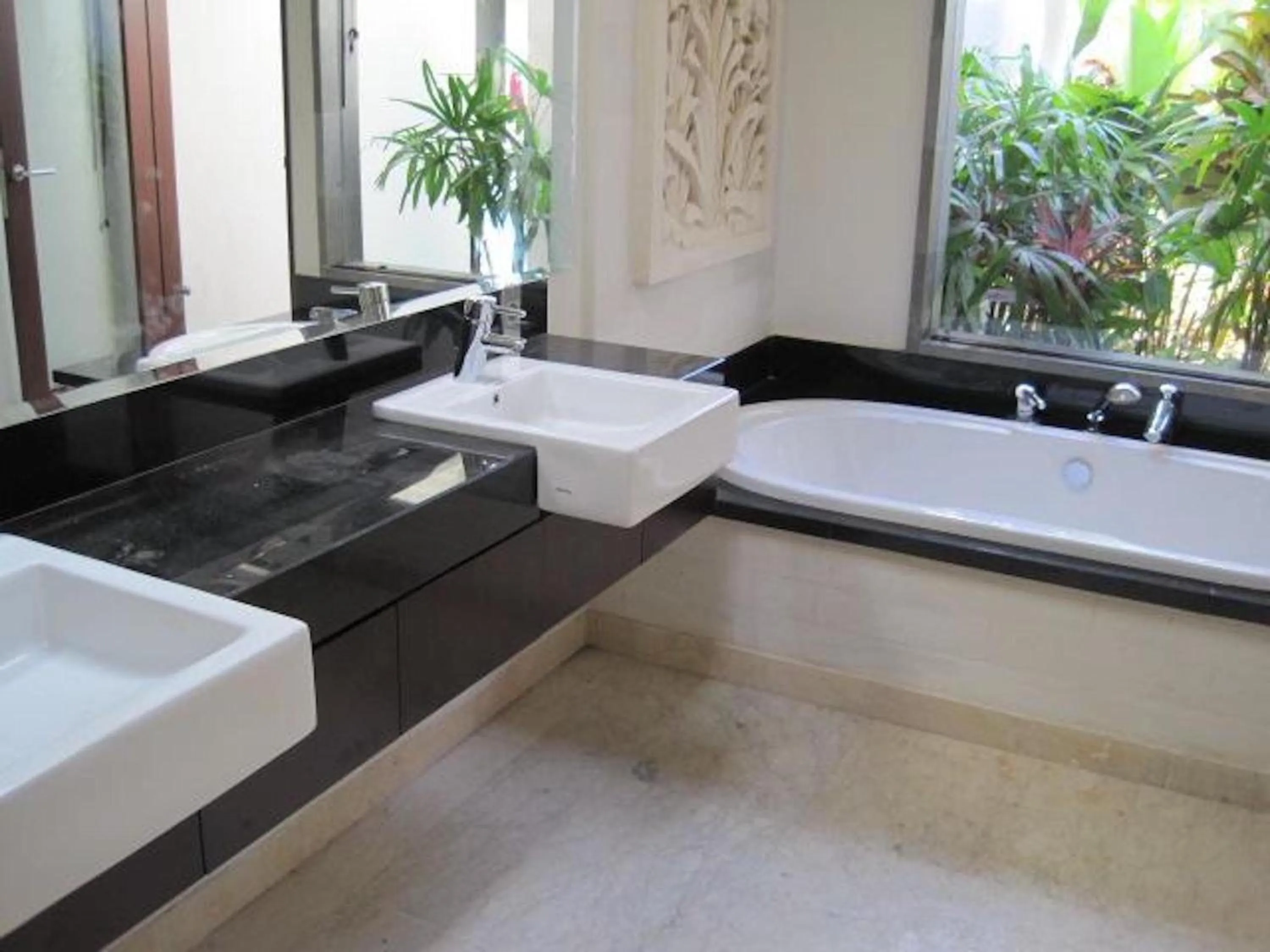 Bathroom in Villa Kejora 10