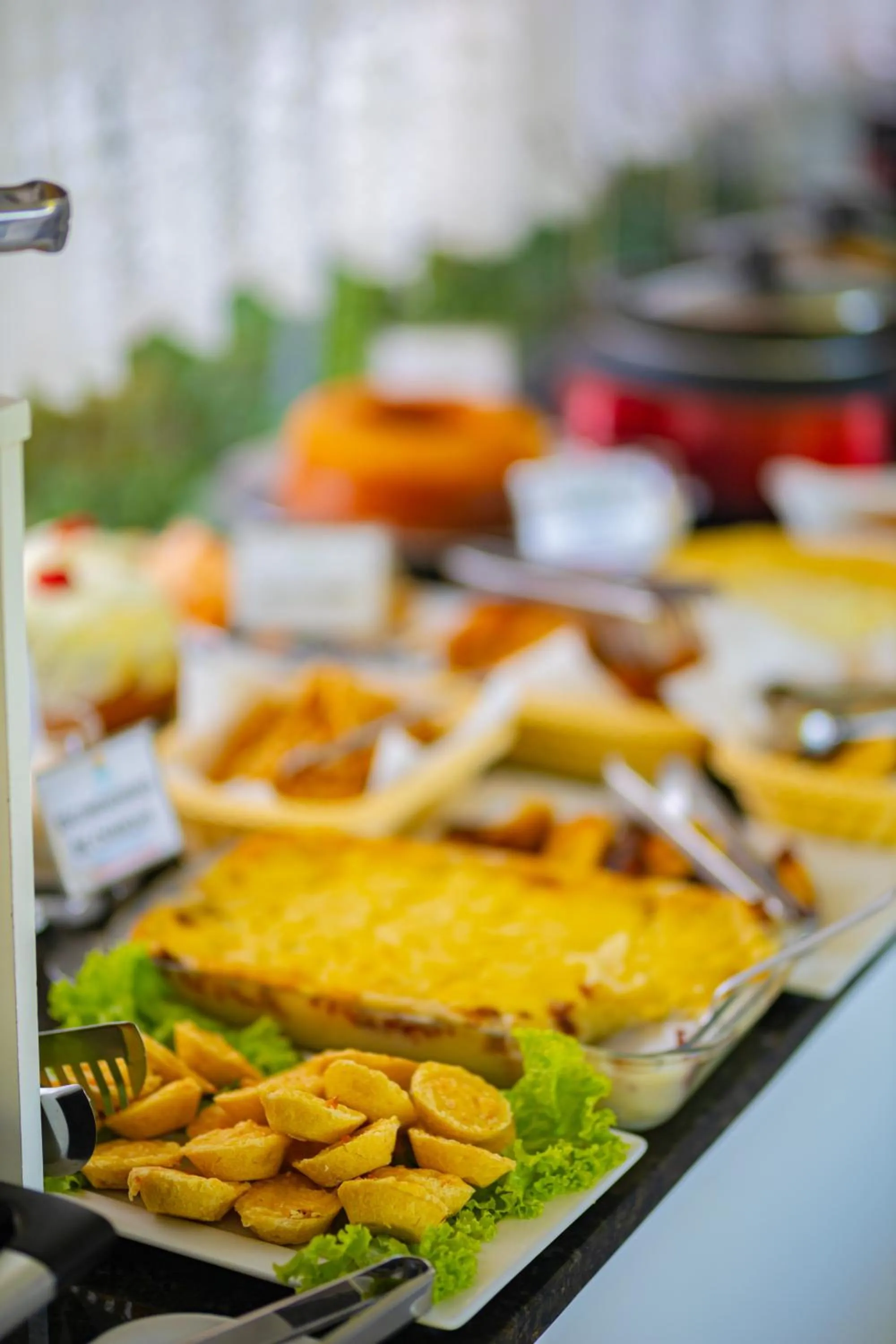 Restaurant/places to eat in Pousada Polymar