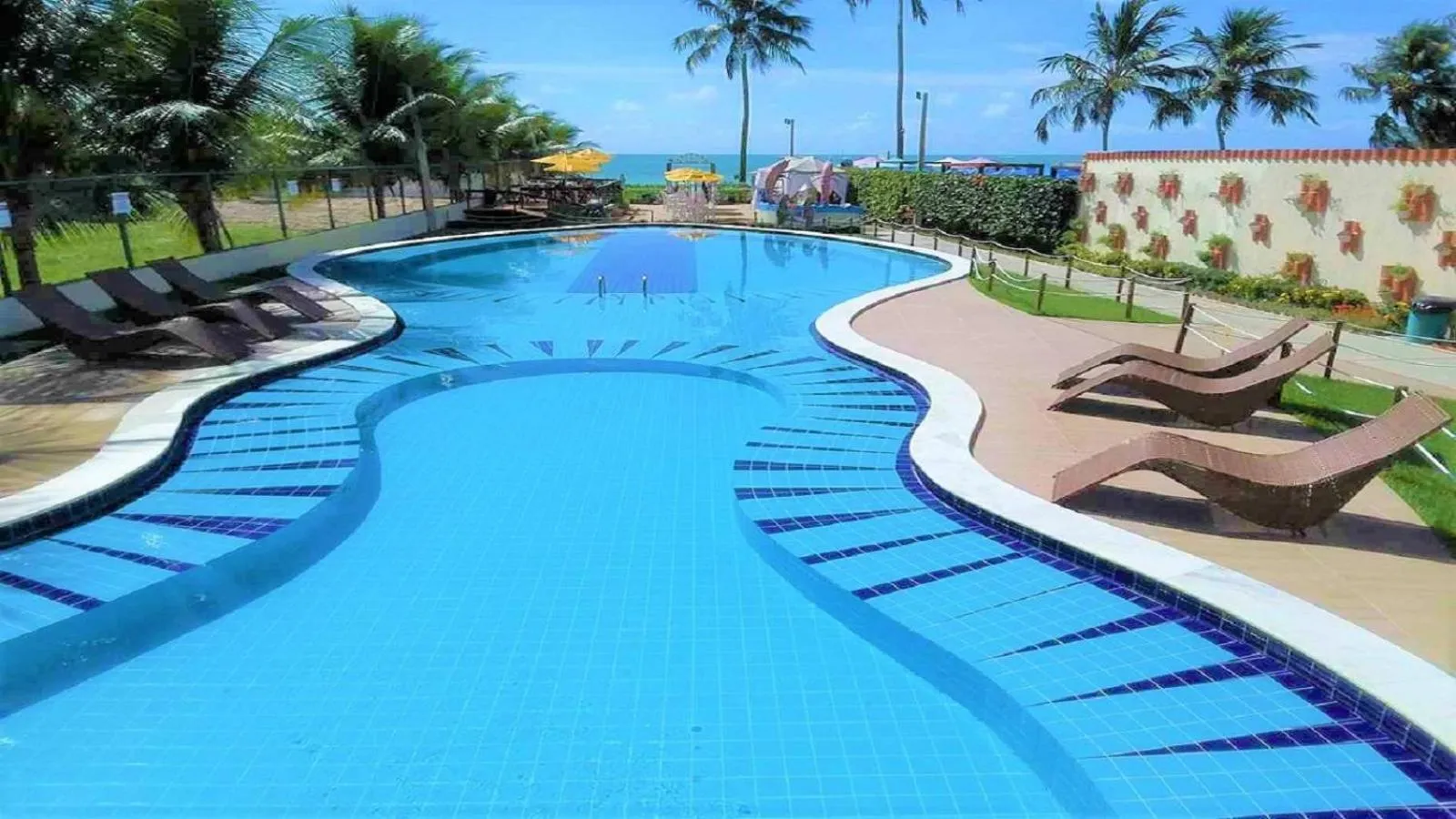 Pool view in Pousada Polymar