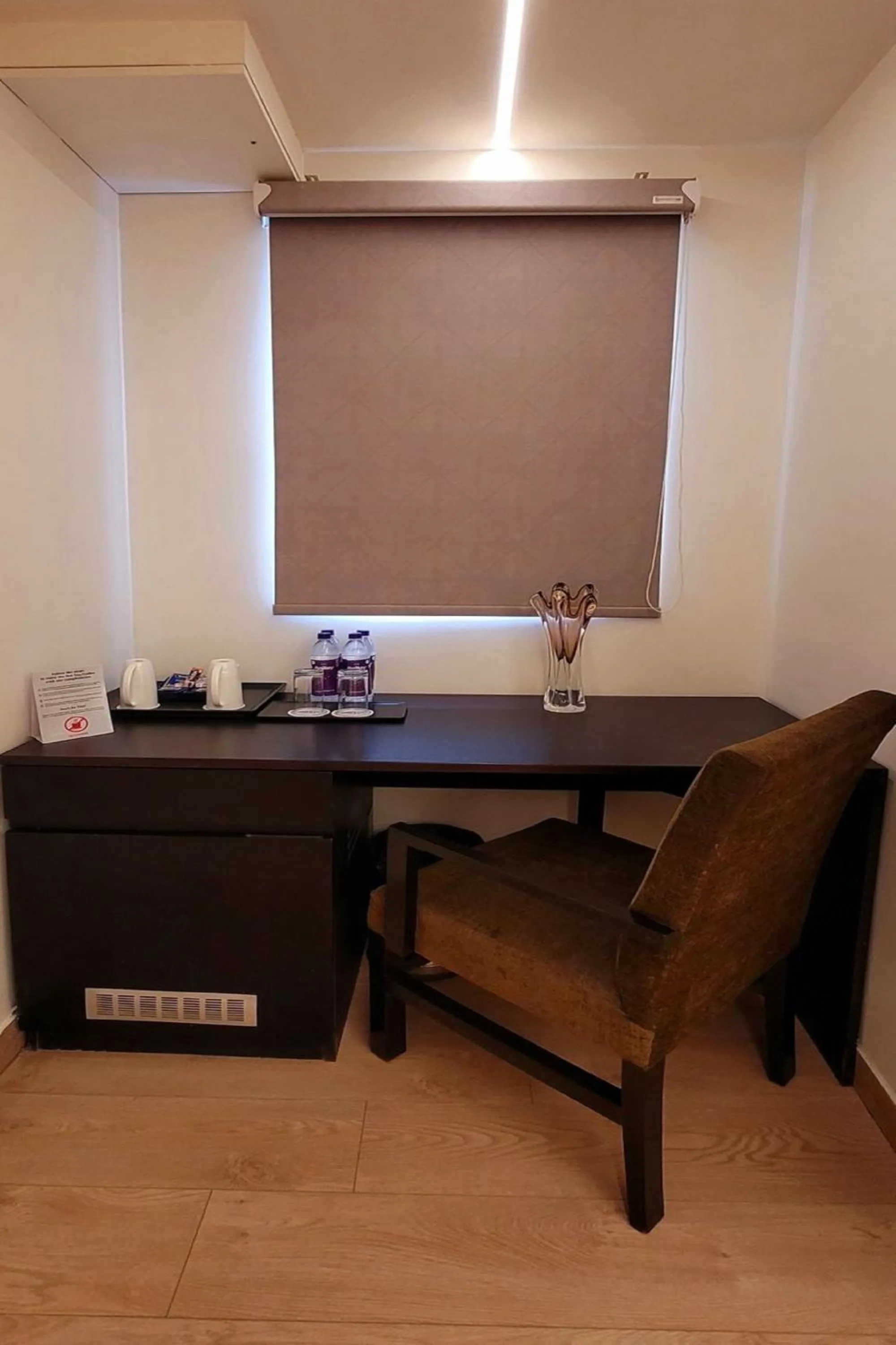 Bedroom in Hotel Saket 27