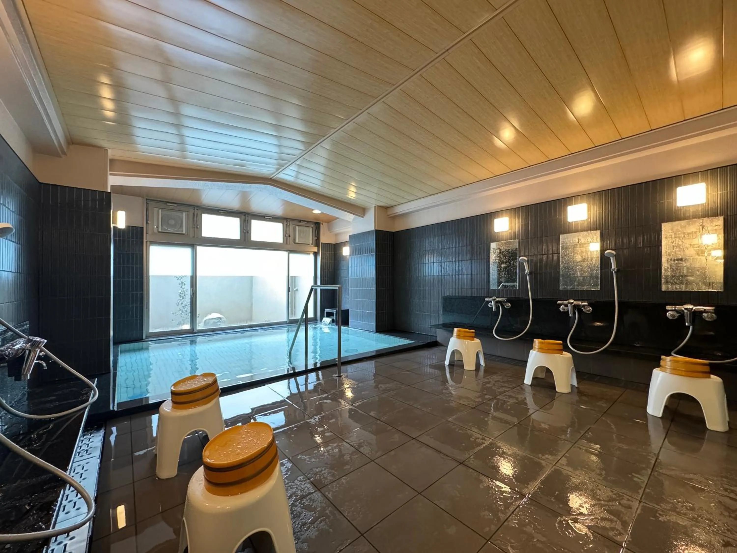 Hot Spring Bath in Hotel Uzuraya