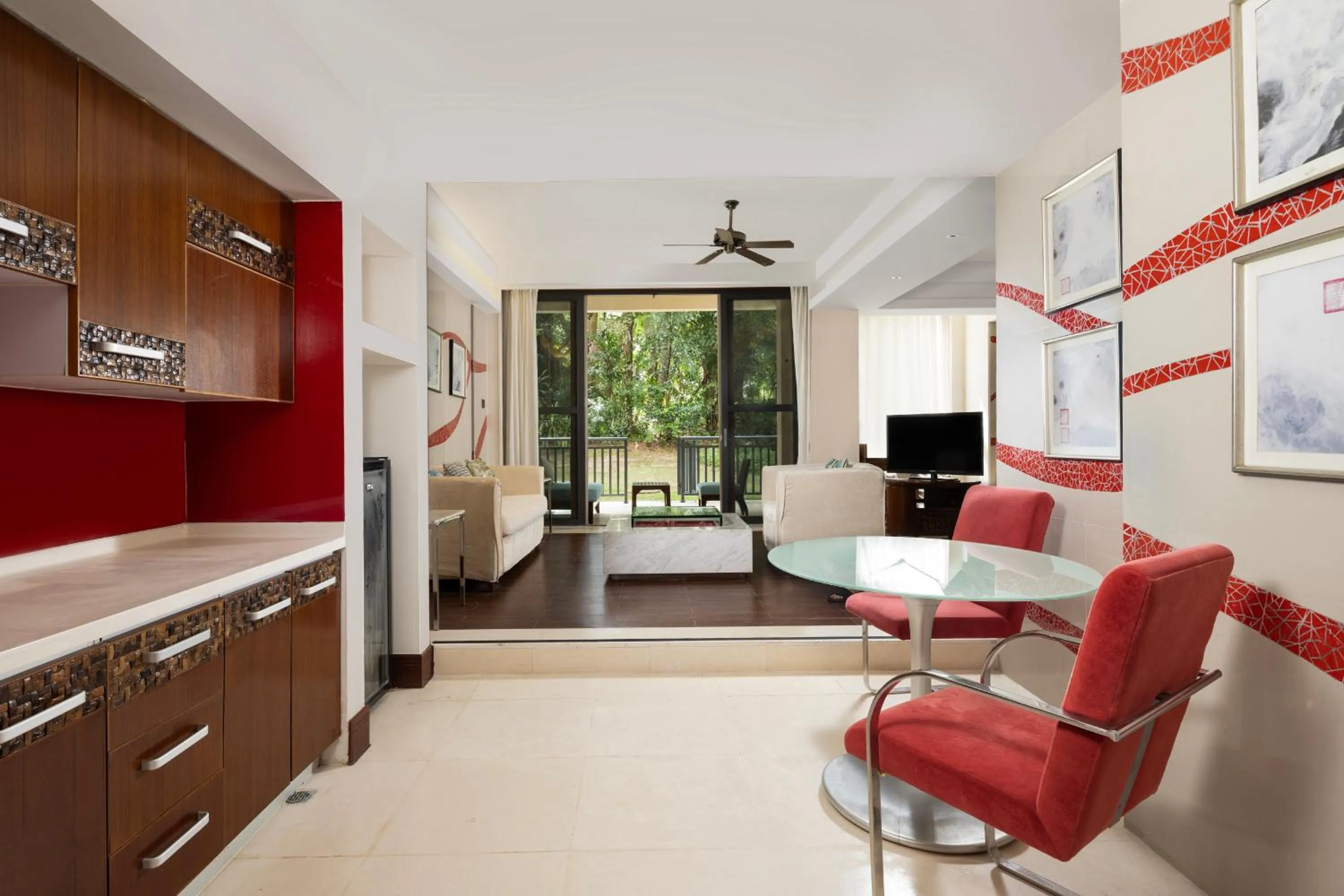 Photo of the whole room in Swissôtel & Spa Sanya Yalong Bay