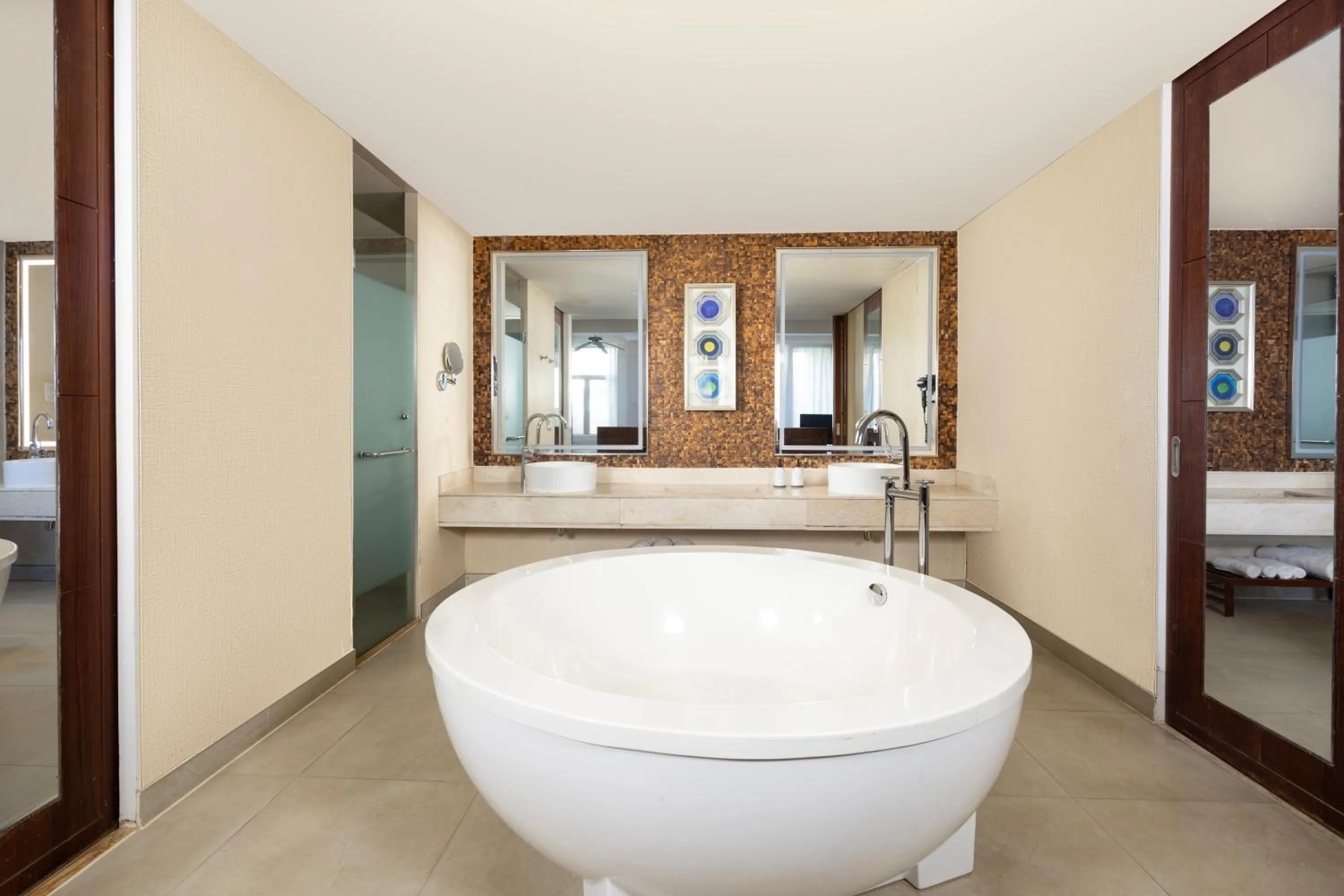 Bathroom in Swissôtel & Spa Sanya Yalong Bay