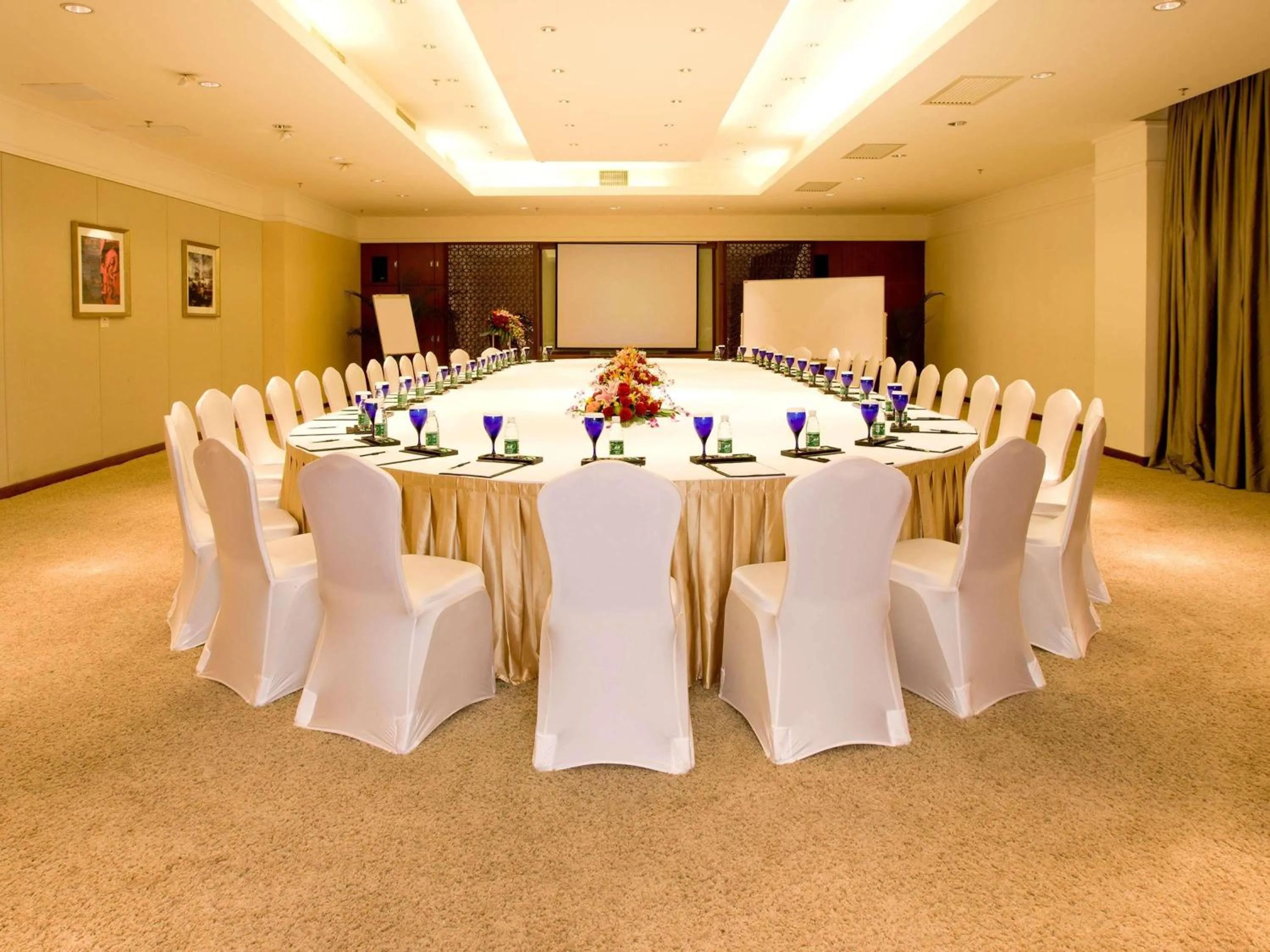 Meeting/conference room in Swissôtel & Spa Sanya Yalong Bay