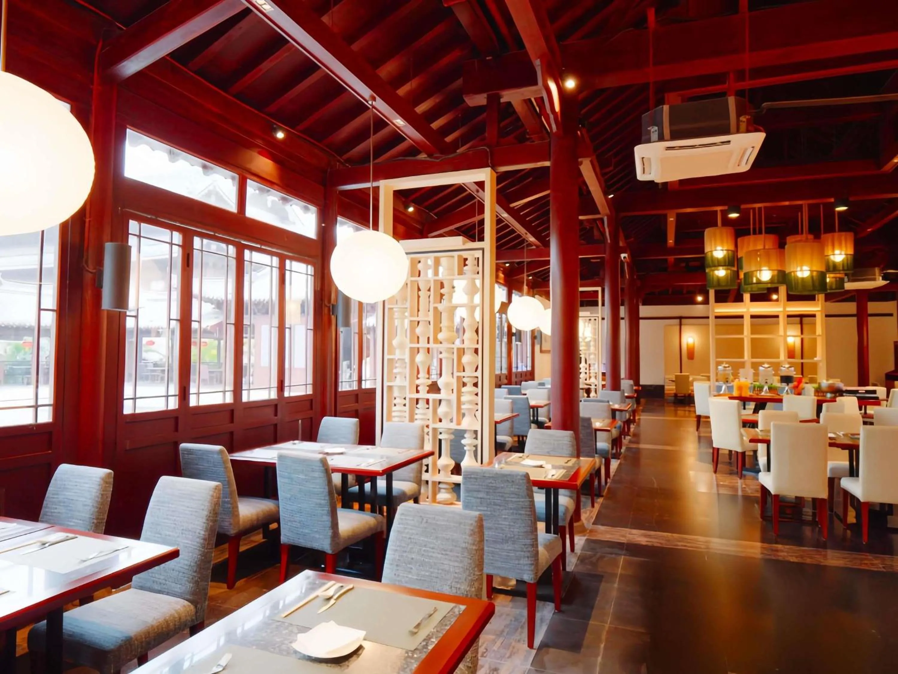 Restaurant/places to eat in Swissôtel & Spa Sanya Yalong Bay