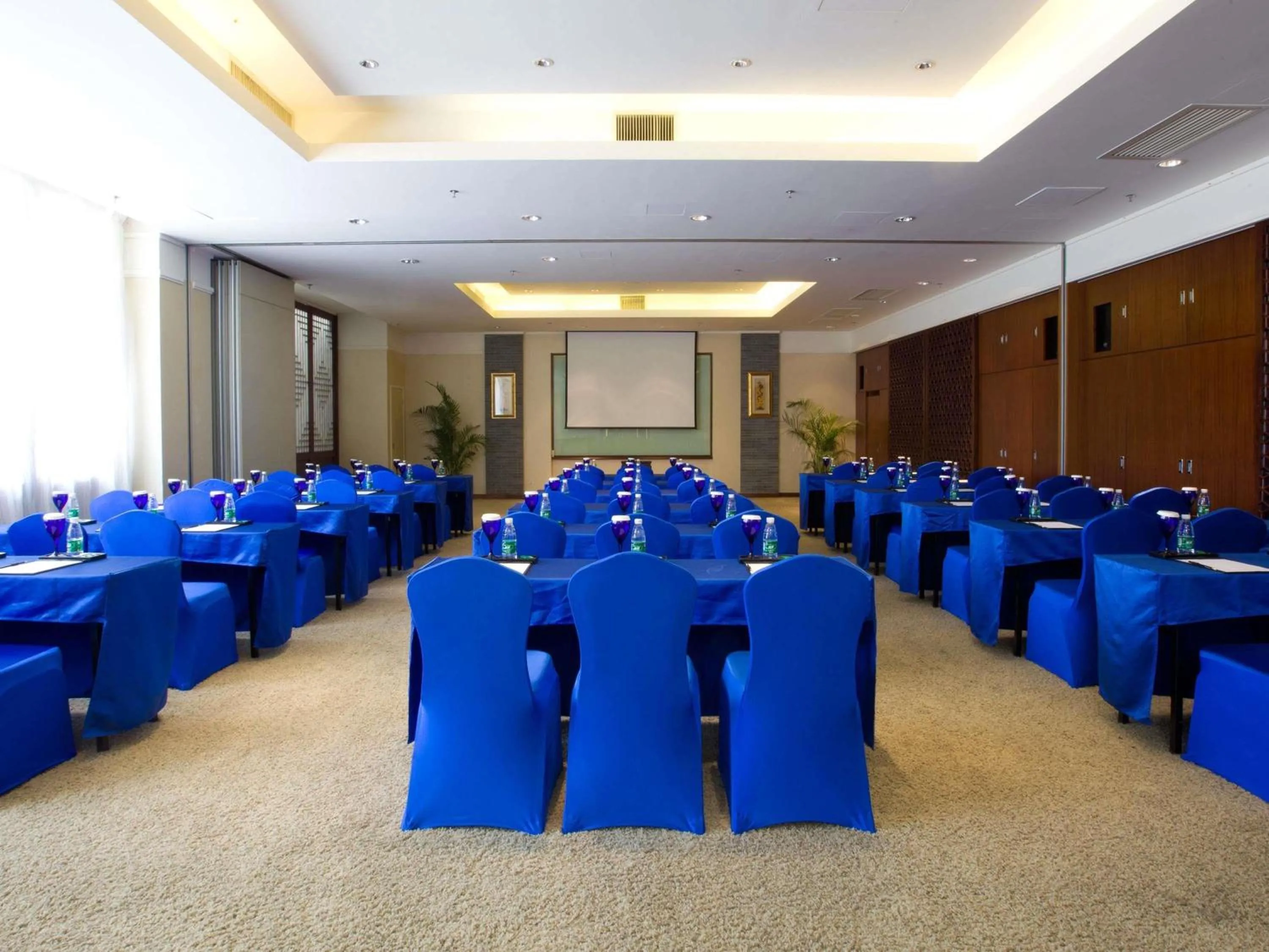 Meeting/conference room in Swissôtel & Spa Sanya Yalong Bay
