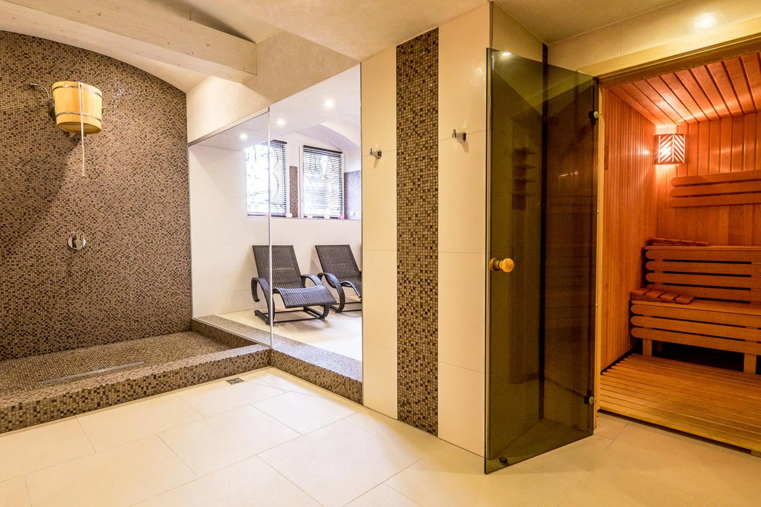 Spa and wellness centre/facilities in Schloss Hotel Wolfsbrunnen