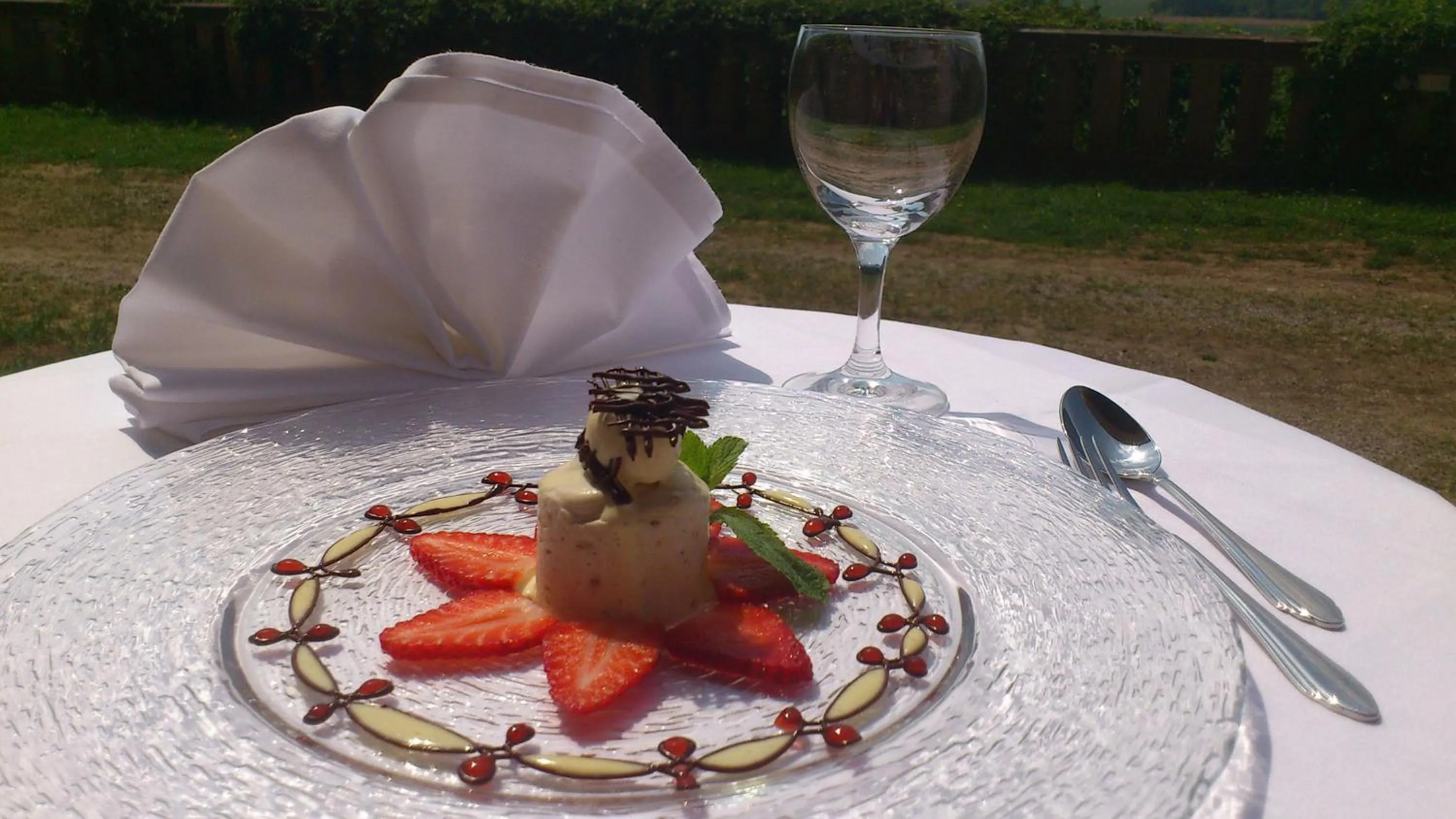 Restaurant/places to eat in Schloss Hotel Wolfsbrunnen