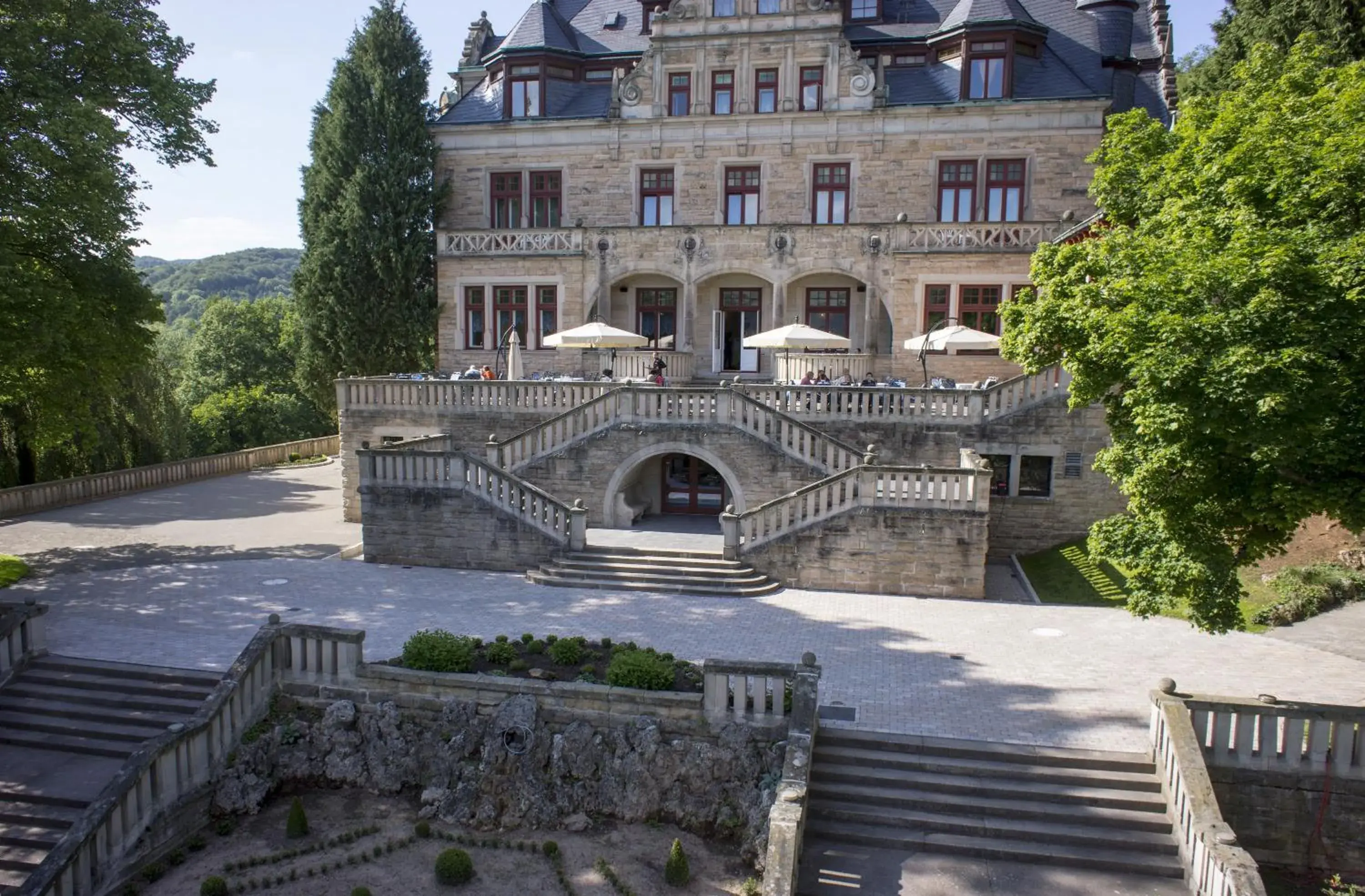 Summer, Property Building in Schloss Hotel Wolfsbrunnen
