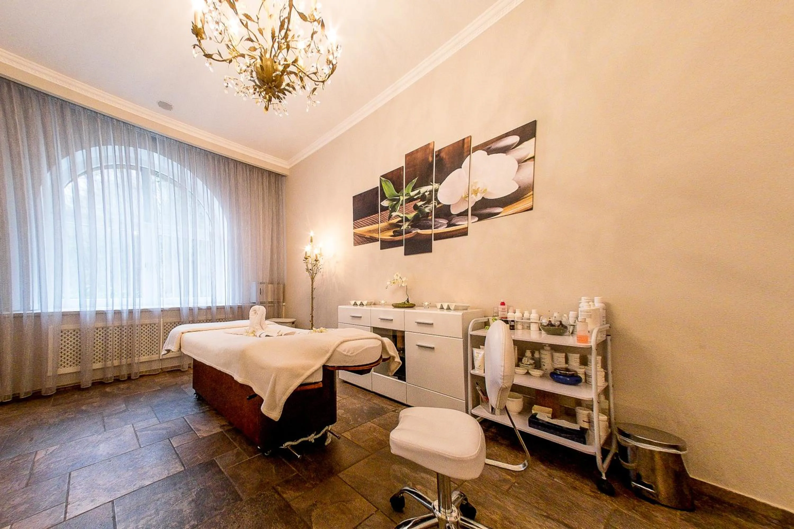 Massage in Schloss Hotel Wolfsbrunnen
