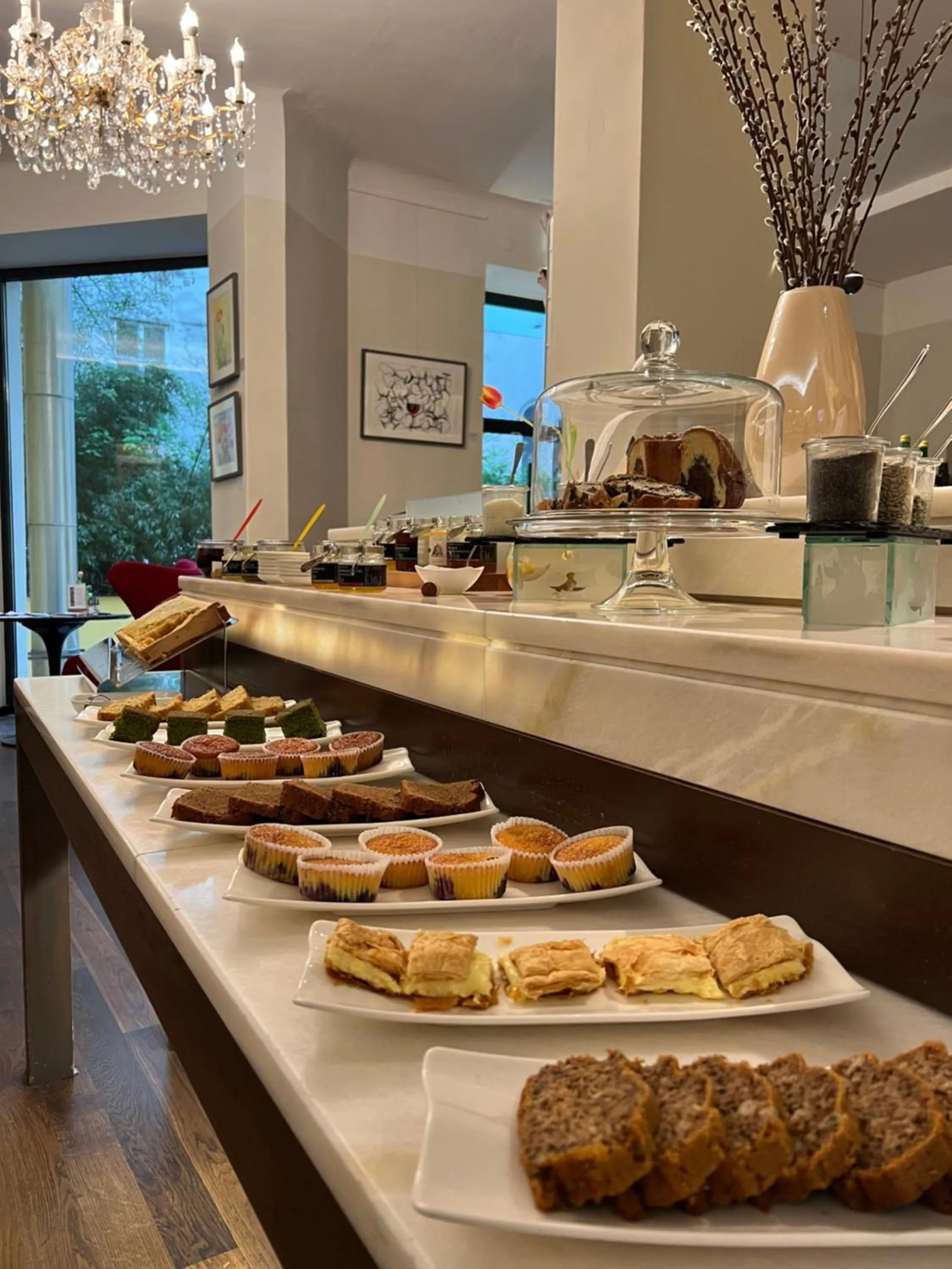 Breakfast in Hotel Rathaus - Wein & Design