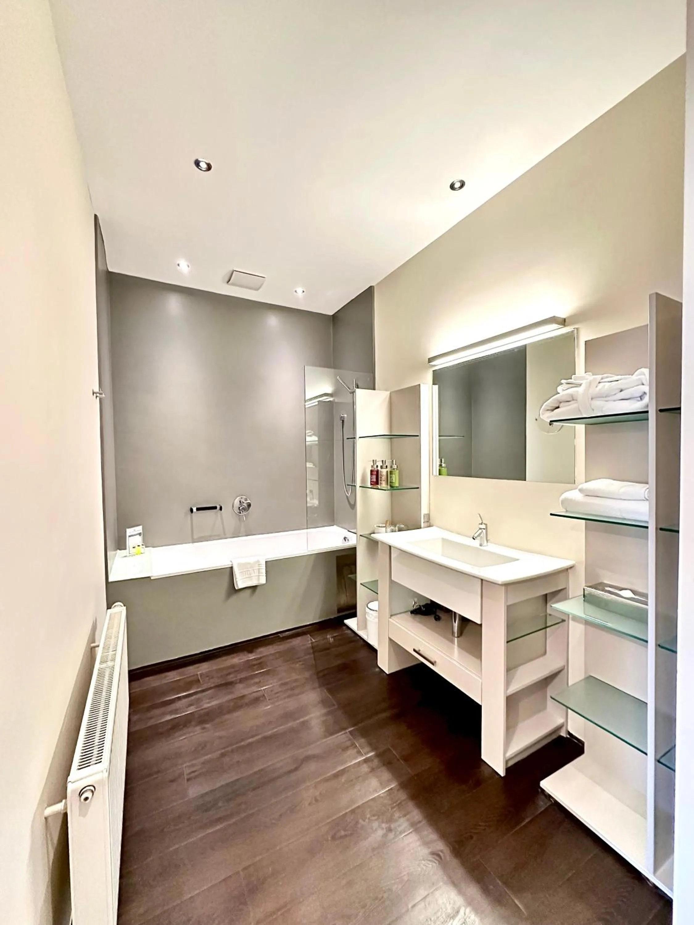 Bathroom in Hotel Rathaus - Wein & Design