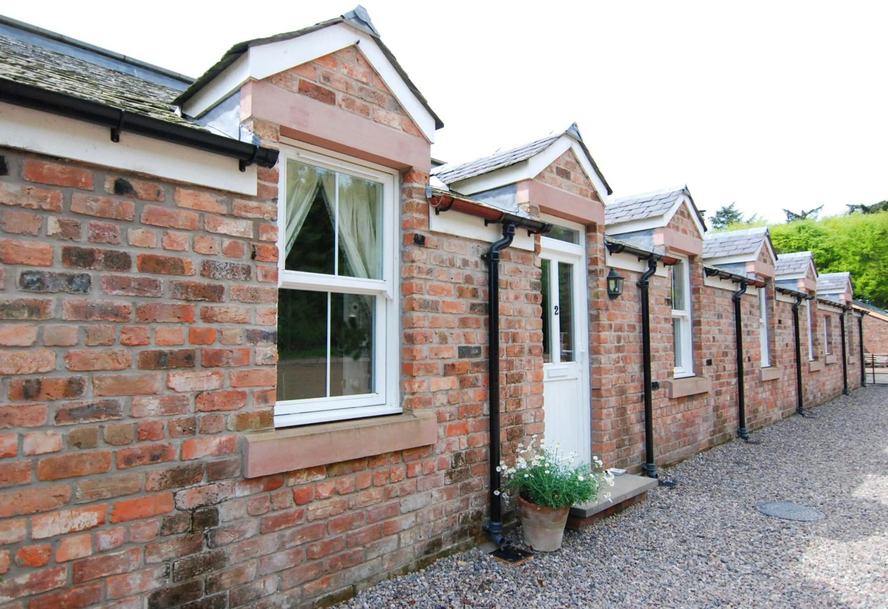 Garden in Meikleour Arms Hotel & Restaurant