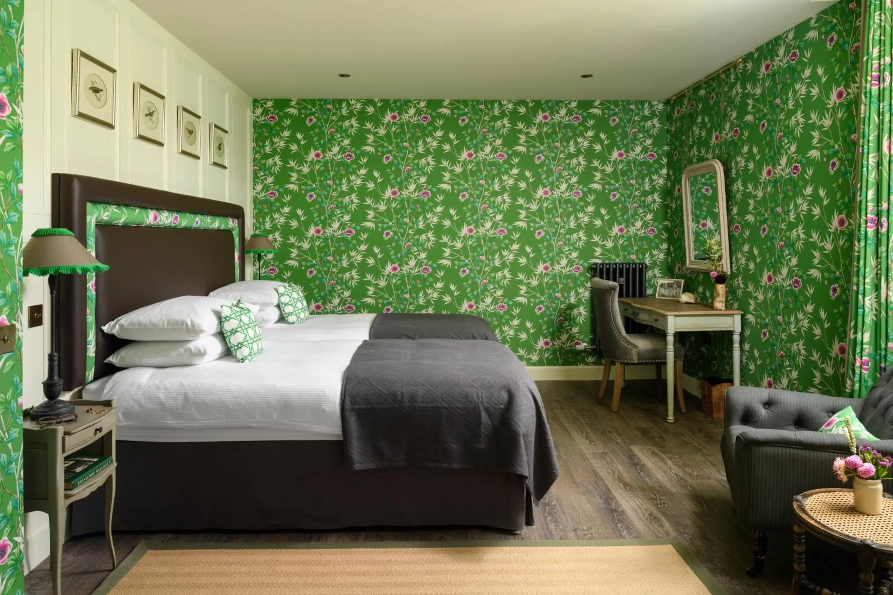 Bed in Meikleour Arms Hotel & Restaurant Bed in Meikleour Arms Hotel & Restaurant