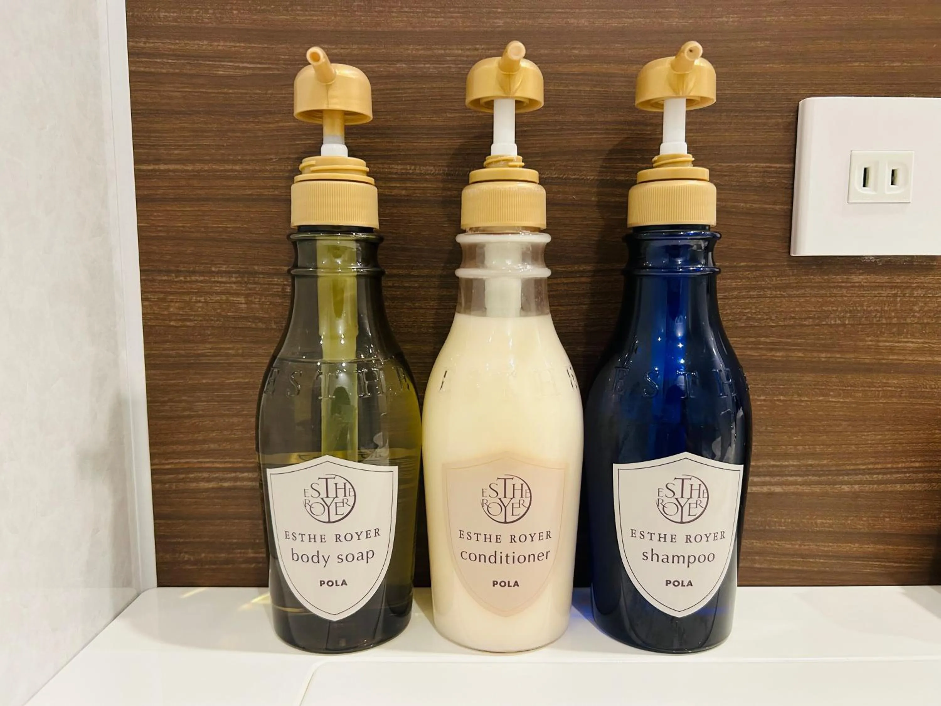 Bathroom in Ginza International Hotel