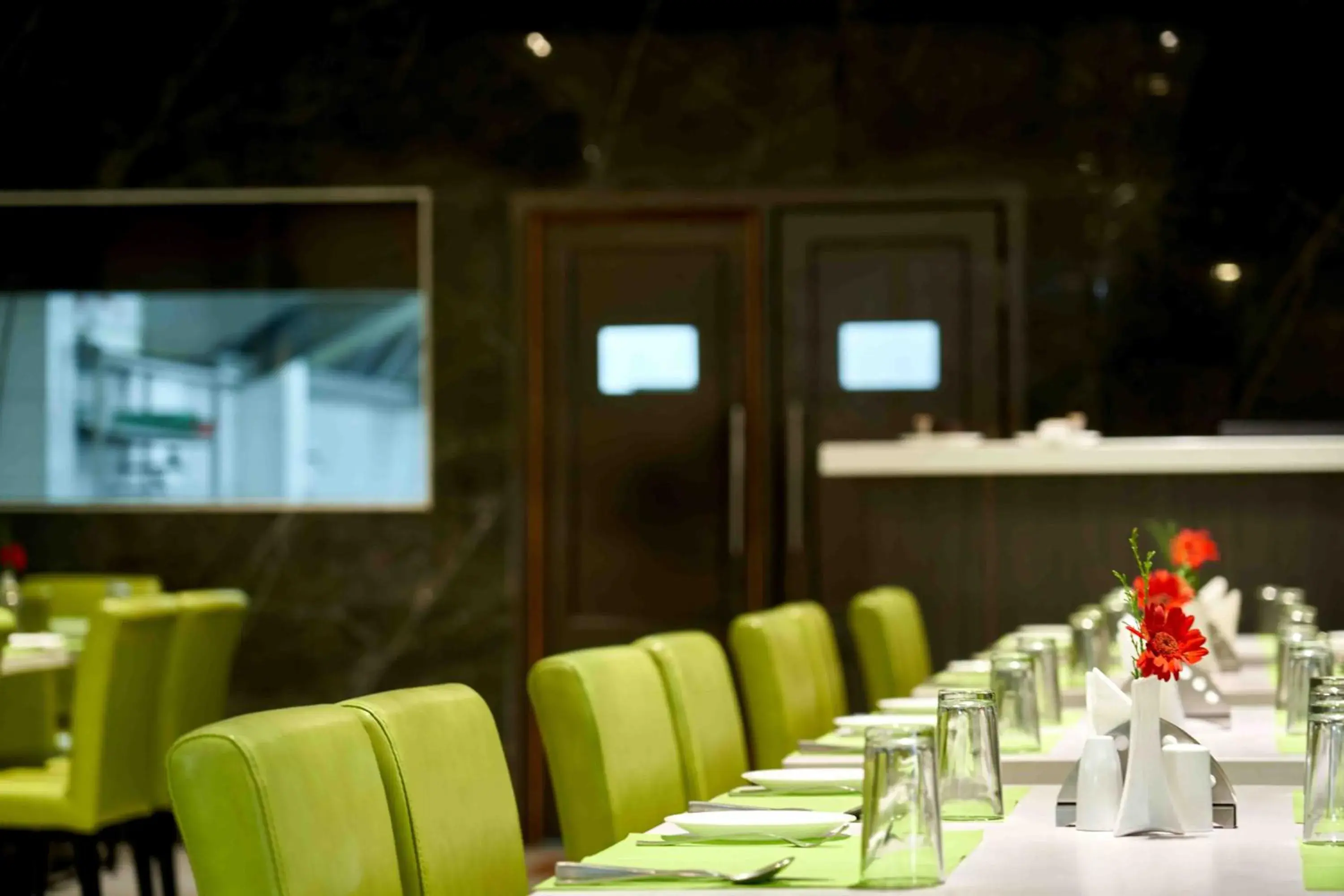 Restaurant/places to eat in Hotel Mamallaa Heritage Restaurant/places to eat in Hotel Mamallaa Heritage