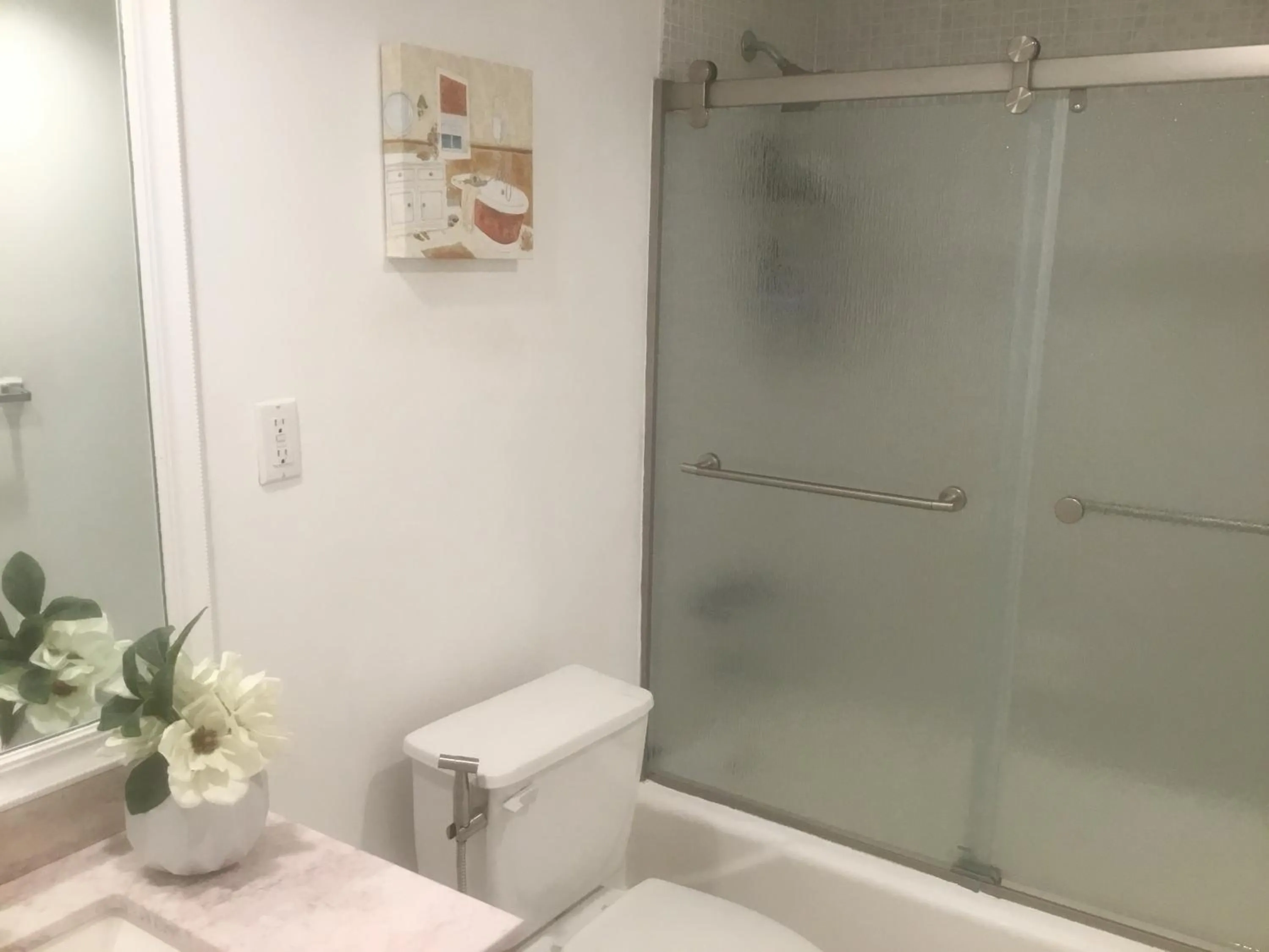 Shower in Ocean Reserve Sunny Isles