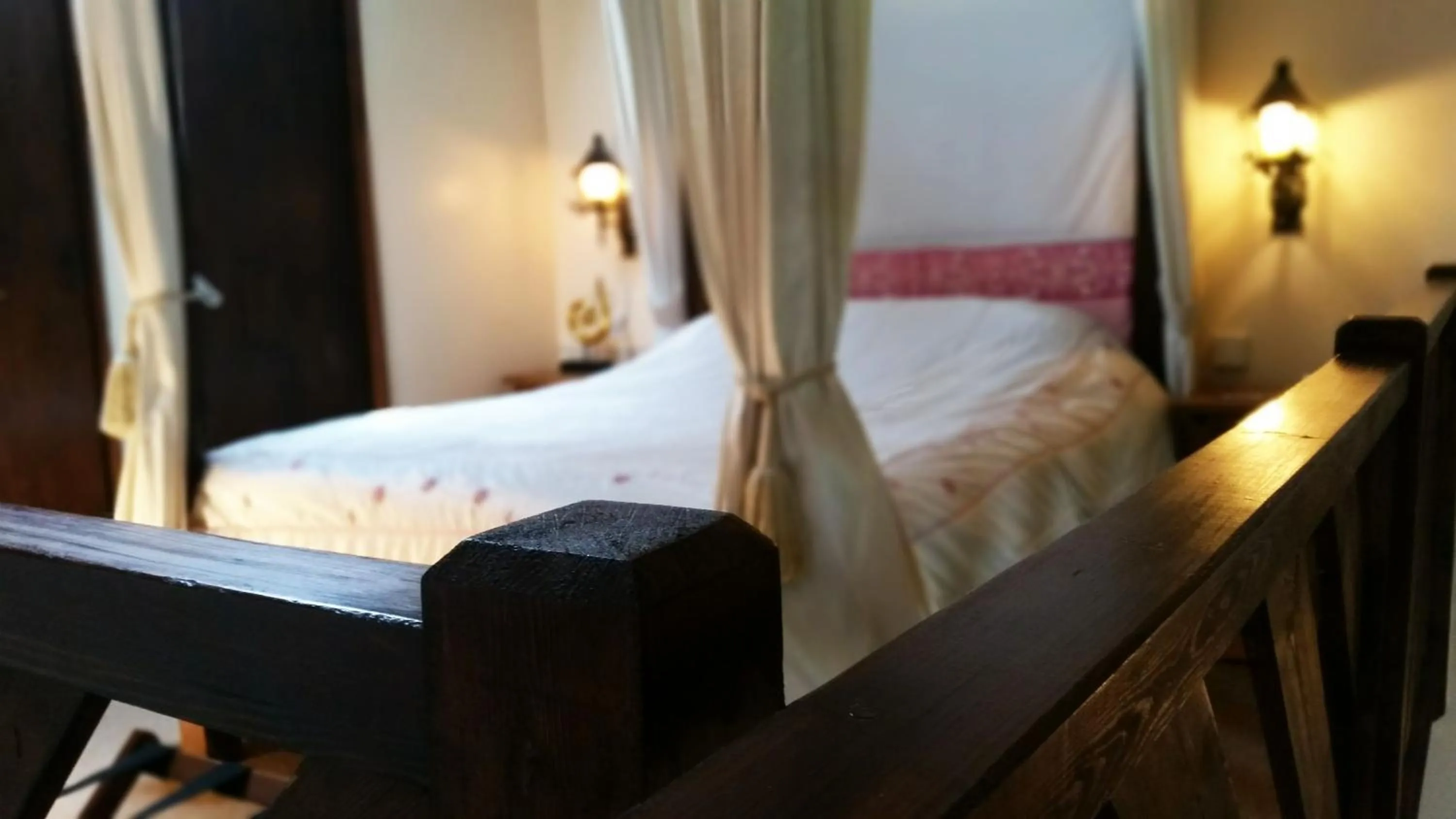 Bedroom, Bed in Miltons Country Lodge