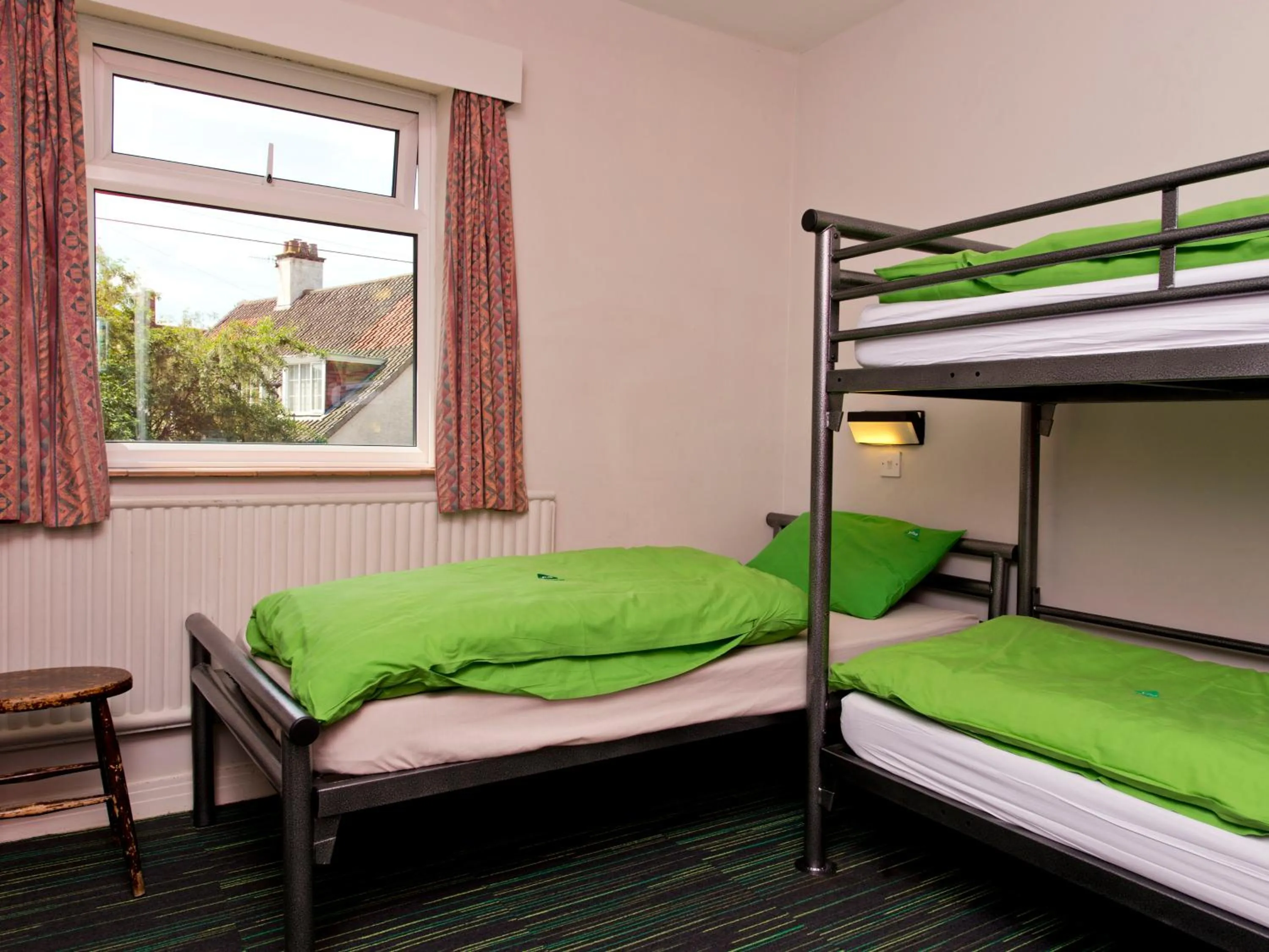 Bedroom, Bed in YHA Sheringham