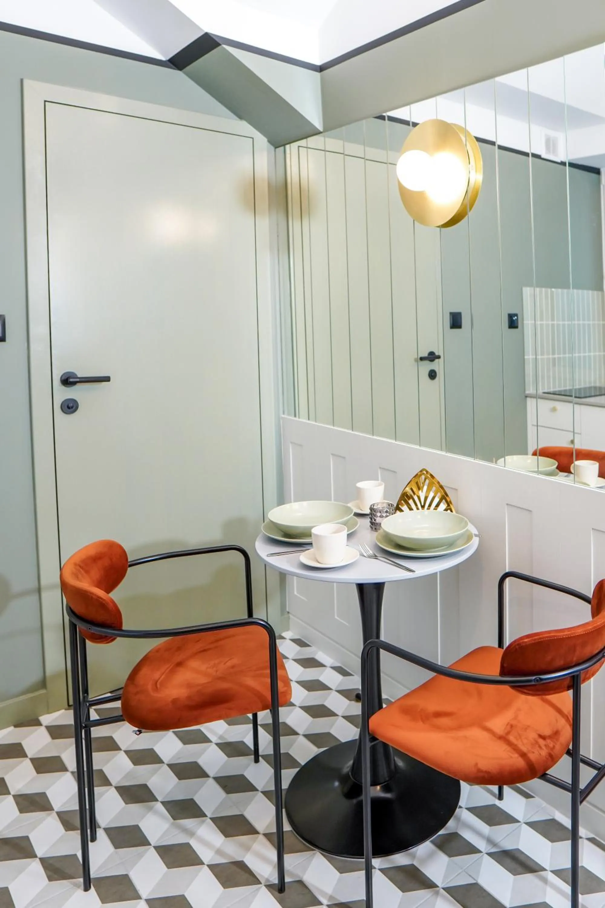 Dining area in Aparthotel Nowy Świat 28