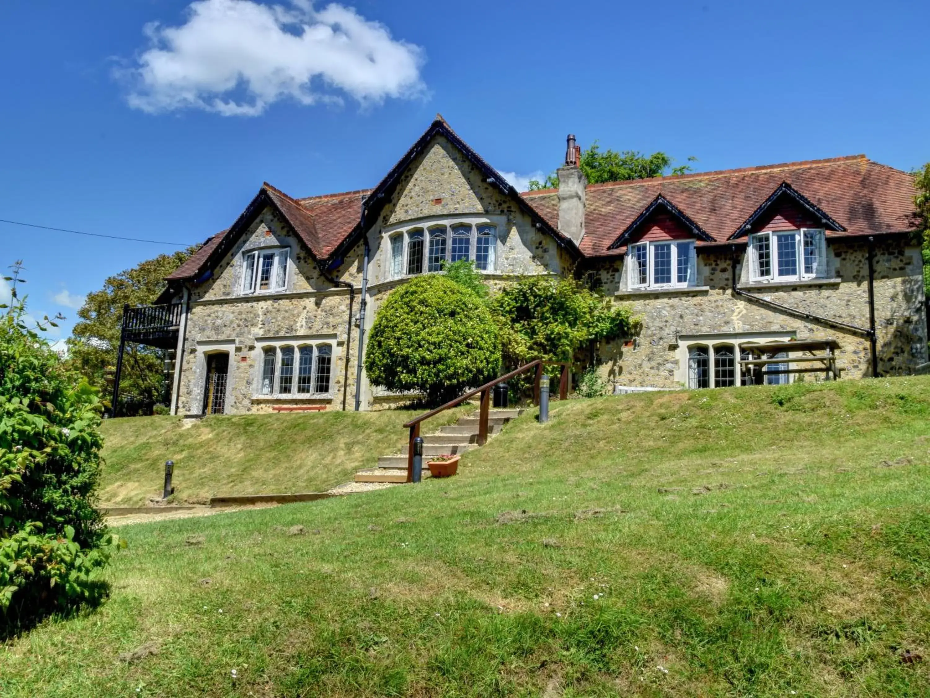 Property building in YHA Beer Property building in YHA Beer