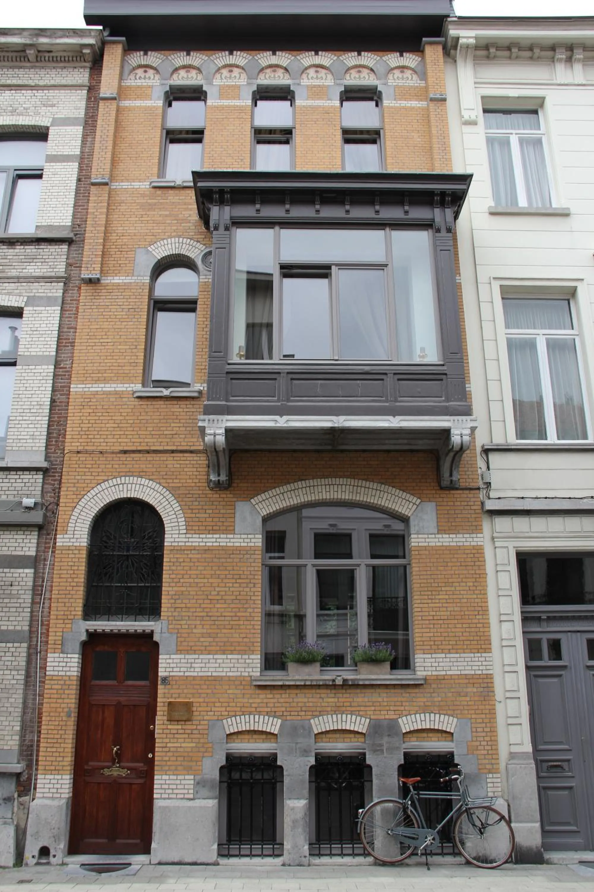 Facade/entrance in B&B Quatre20cinq