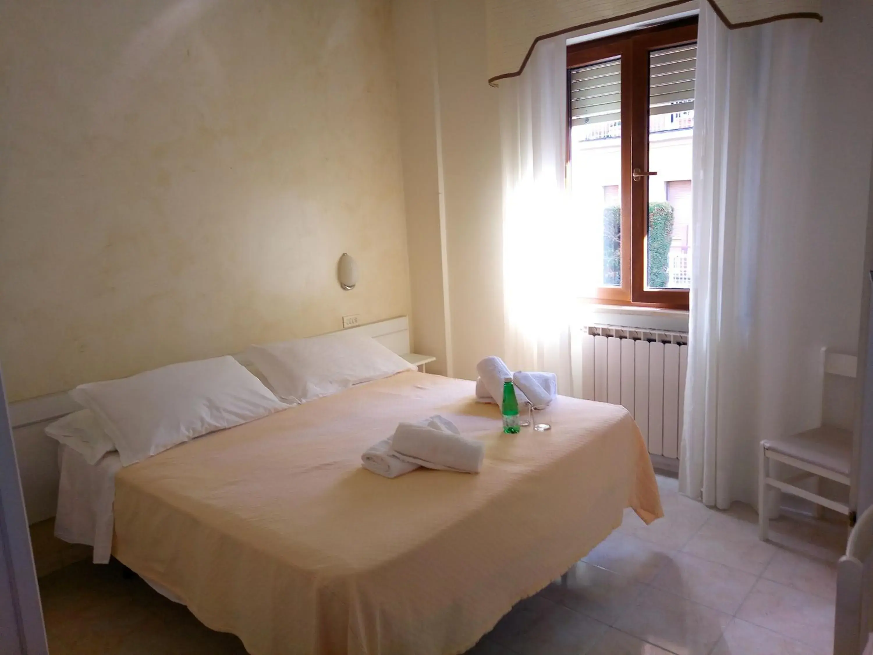 Double Room in Hotel Fleming Double Room in Hotel Fleming