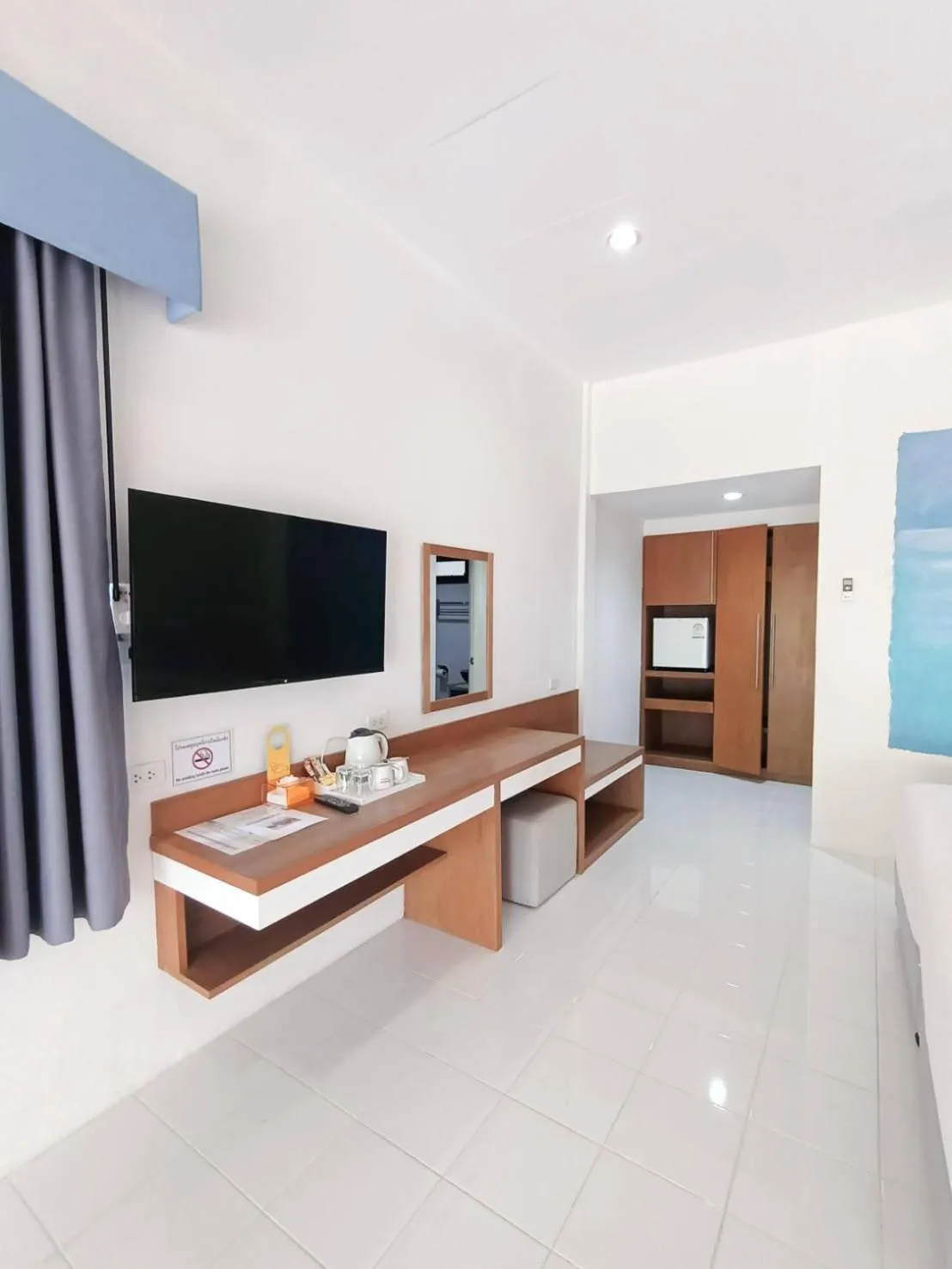 Bed in Xanadu Beach Resort