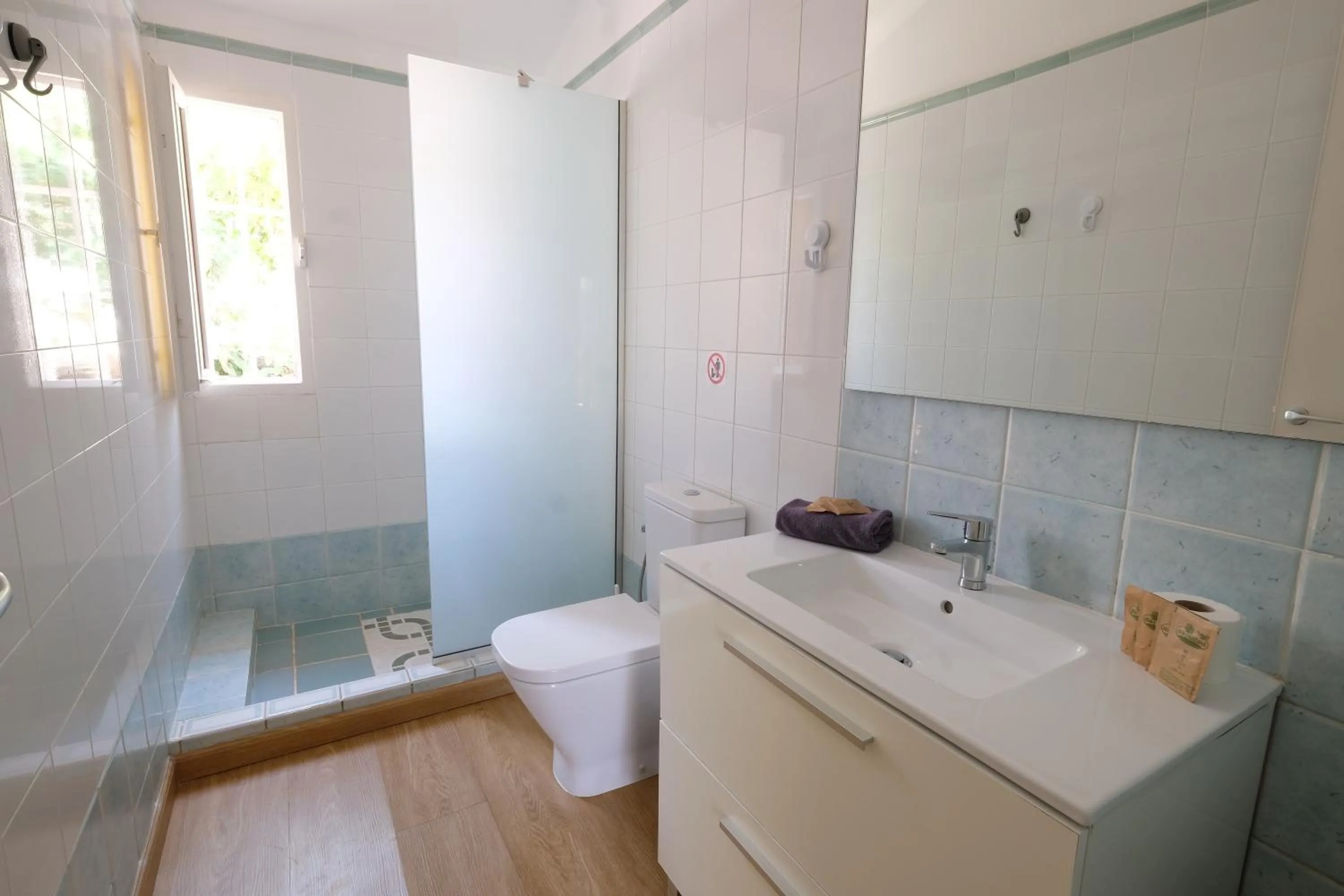 Bathroom in Makāi Bungalows