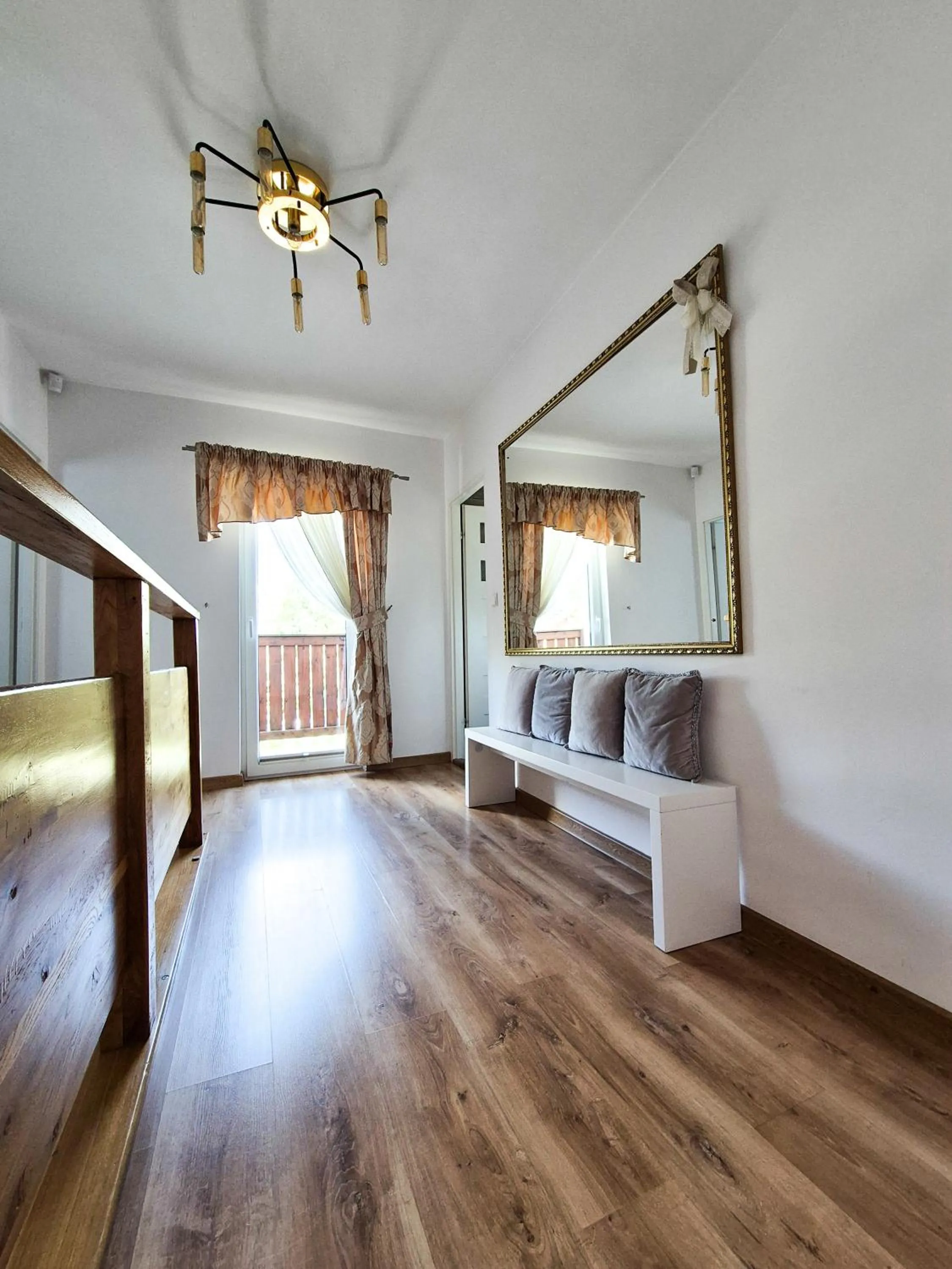 Facade/entrance, Bed in Apartamenty Alcatraz z jacuzzi