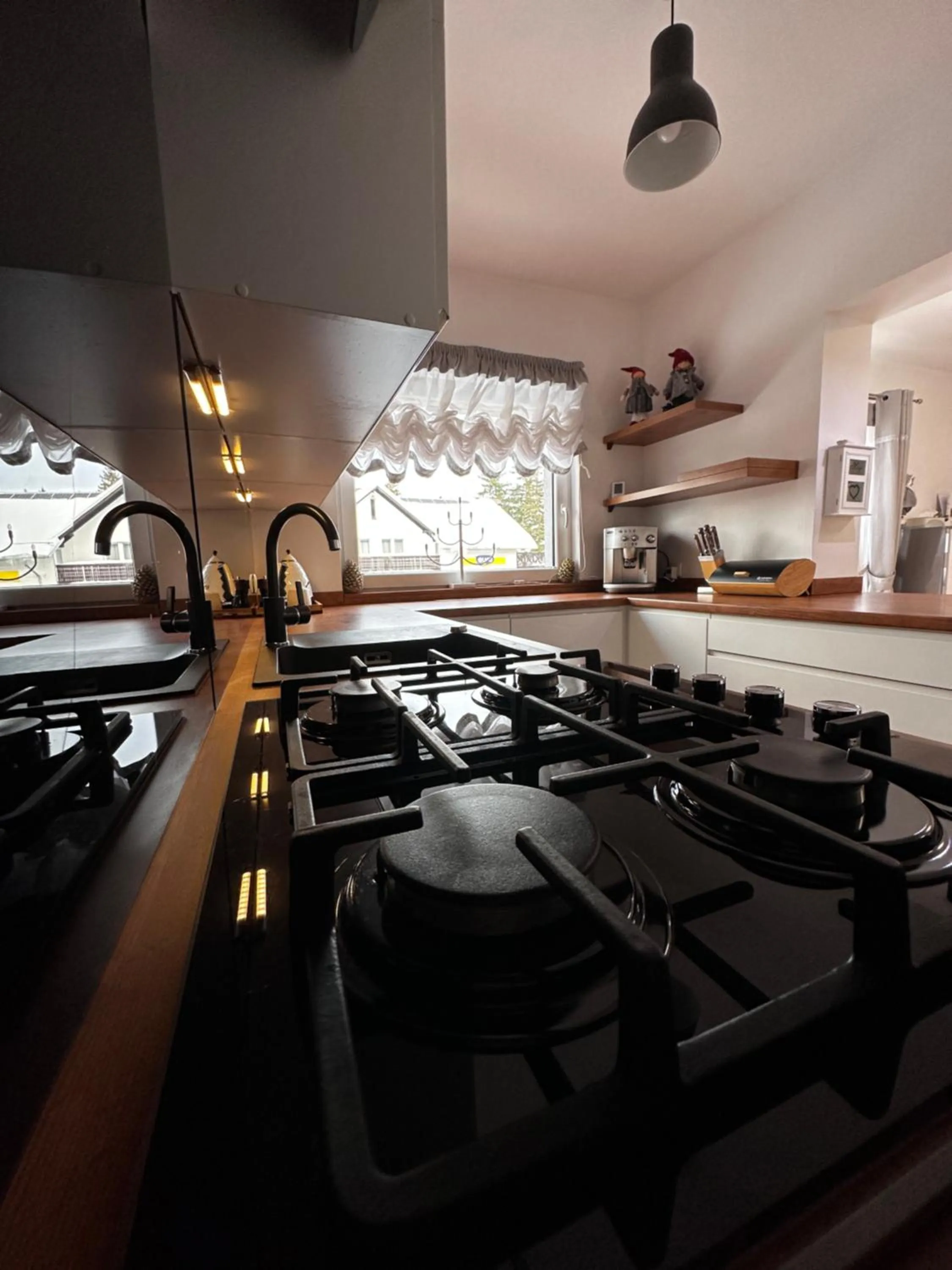 Kitchen or kitchenette in Apartamenty Alcatraz z jacuzzi