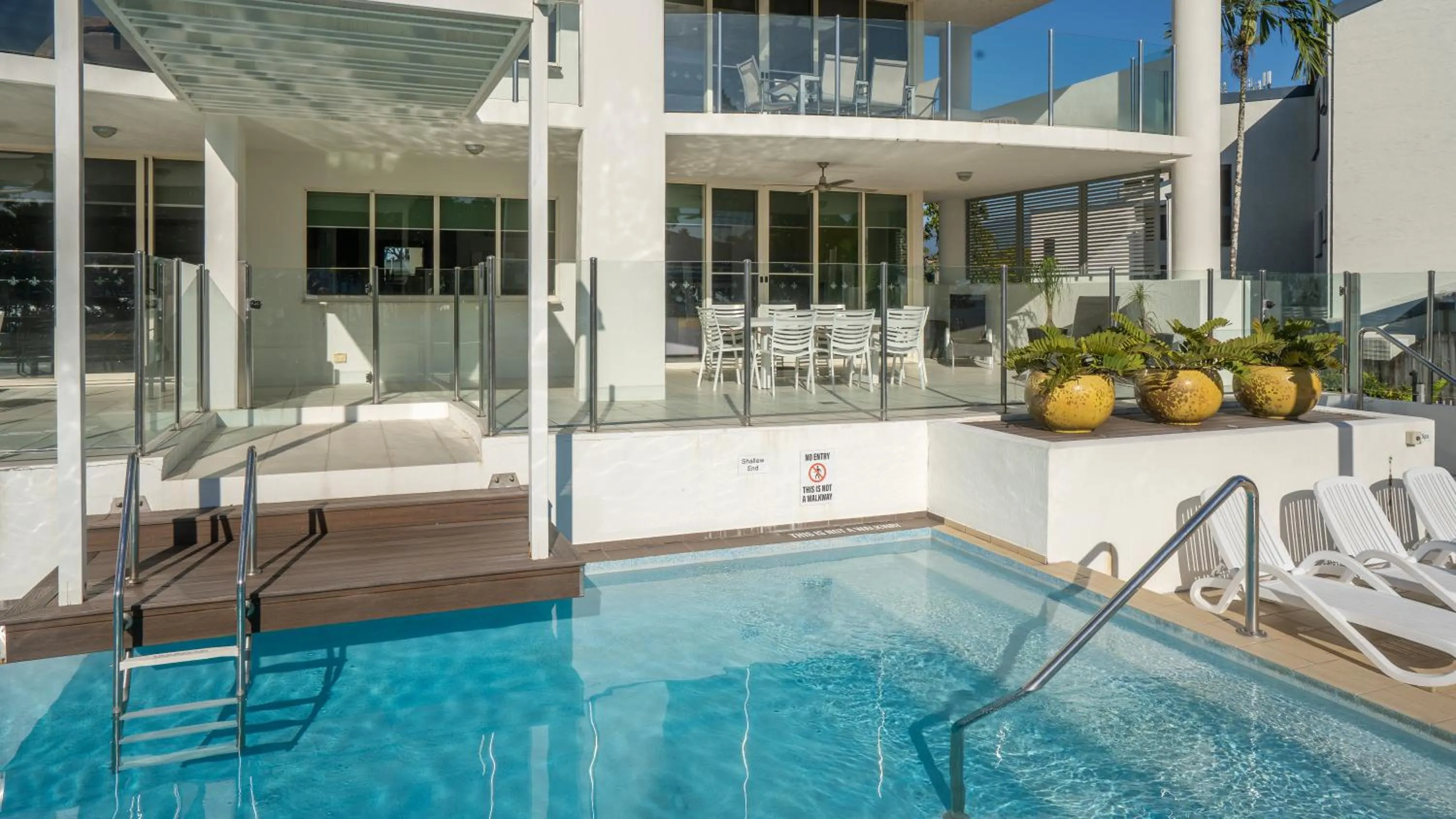 Balcony/Terrace in Waters Edge Apartment Cairns