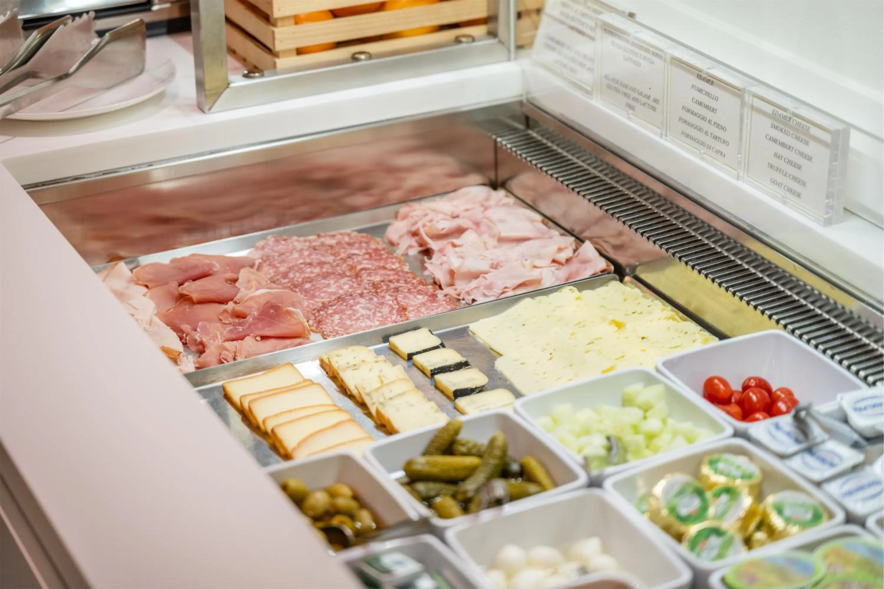 Breakfast in On The Rock