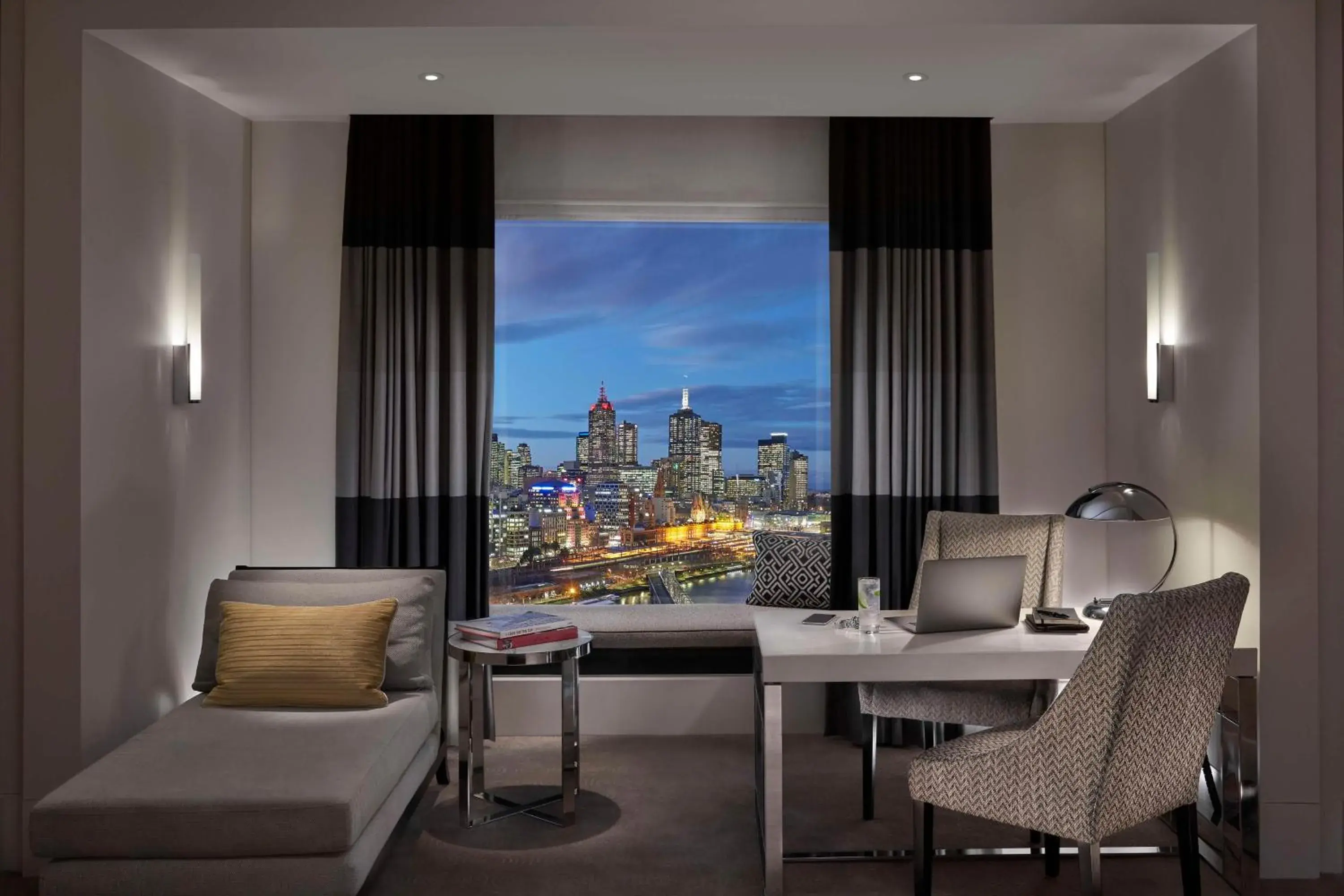 Bedroom in Crown Towers Melbourne Bedroom in Crown Towers Melbourne