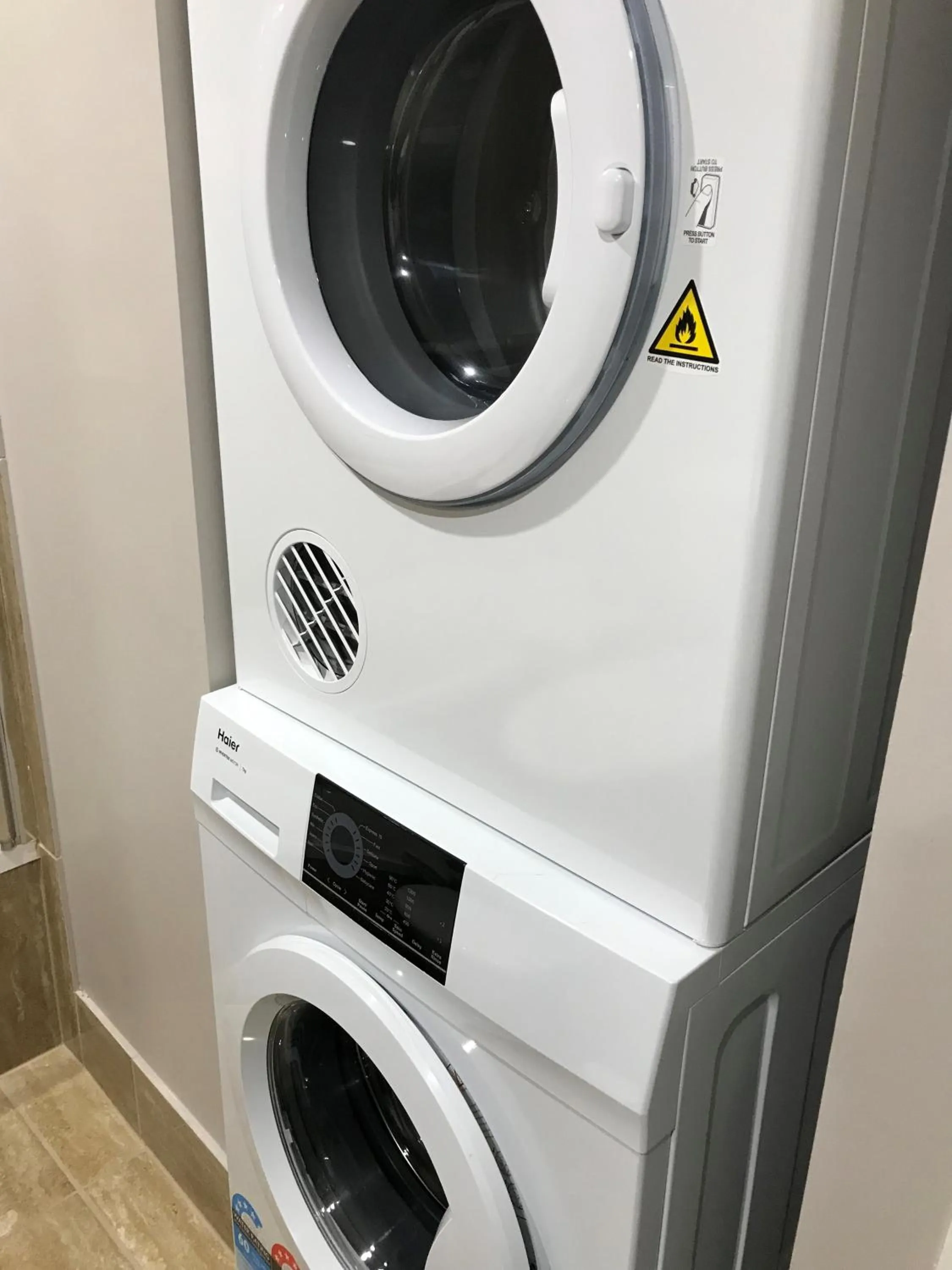 washing machine in Highpoint International Hotel