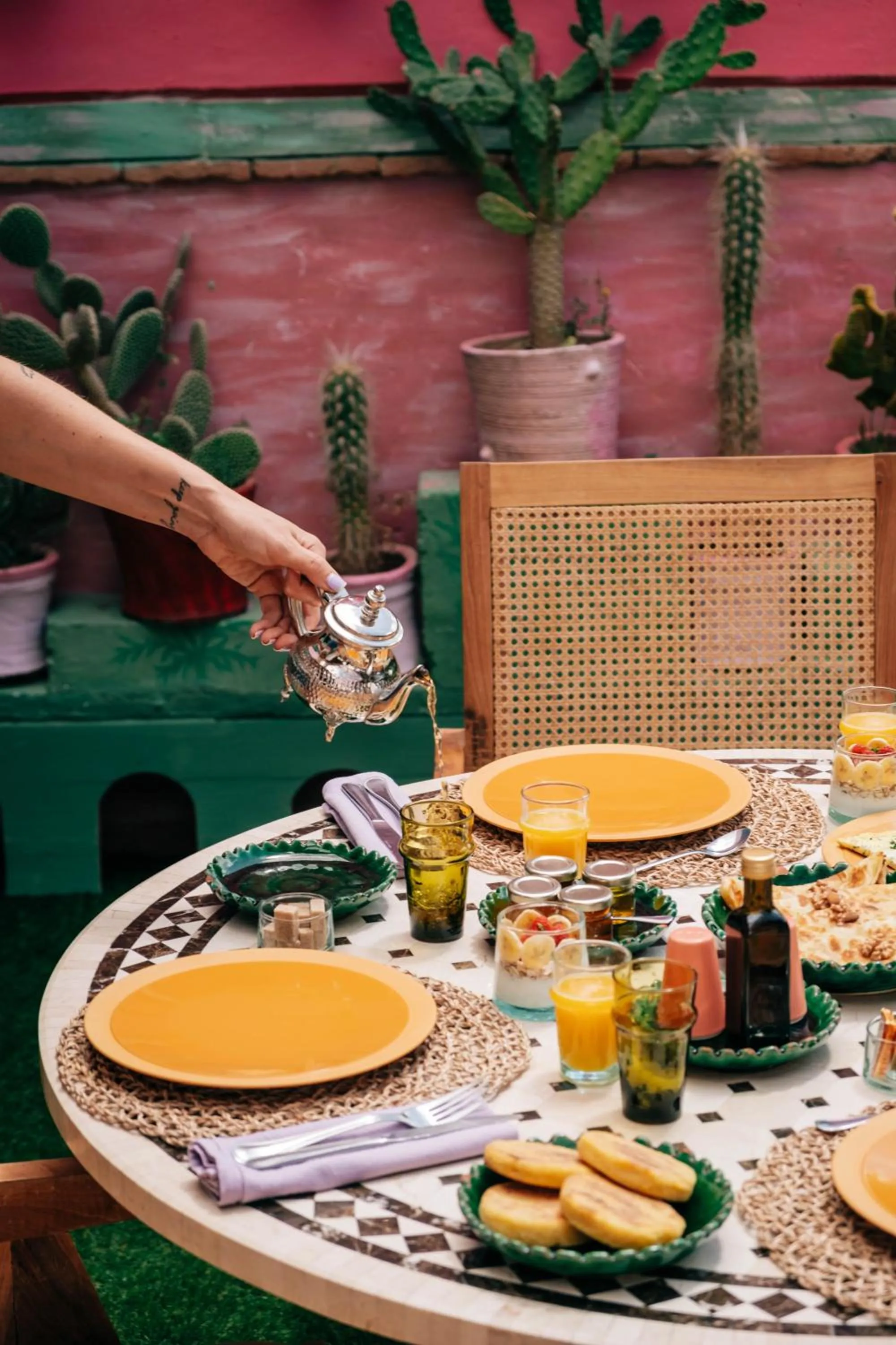 Food in La Villa Des Golfs & PinkCactus