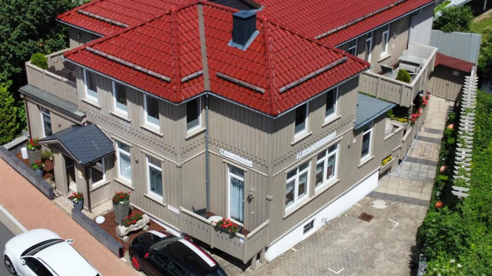 Property building in Macke`s Ferienwohnungen