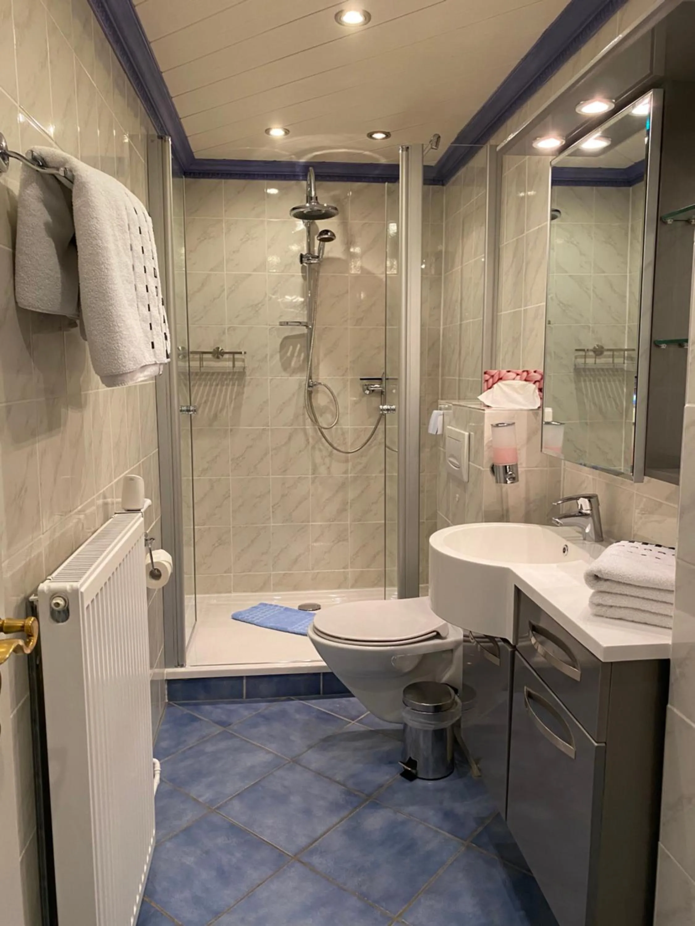 Bathroom in Macke`s Ferienwohnungen
