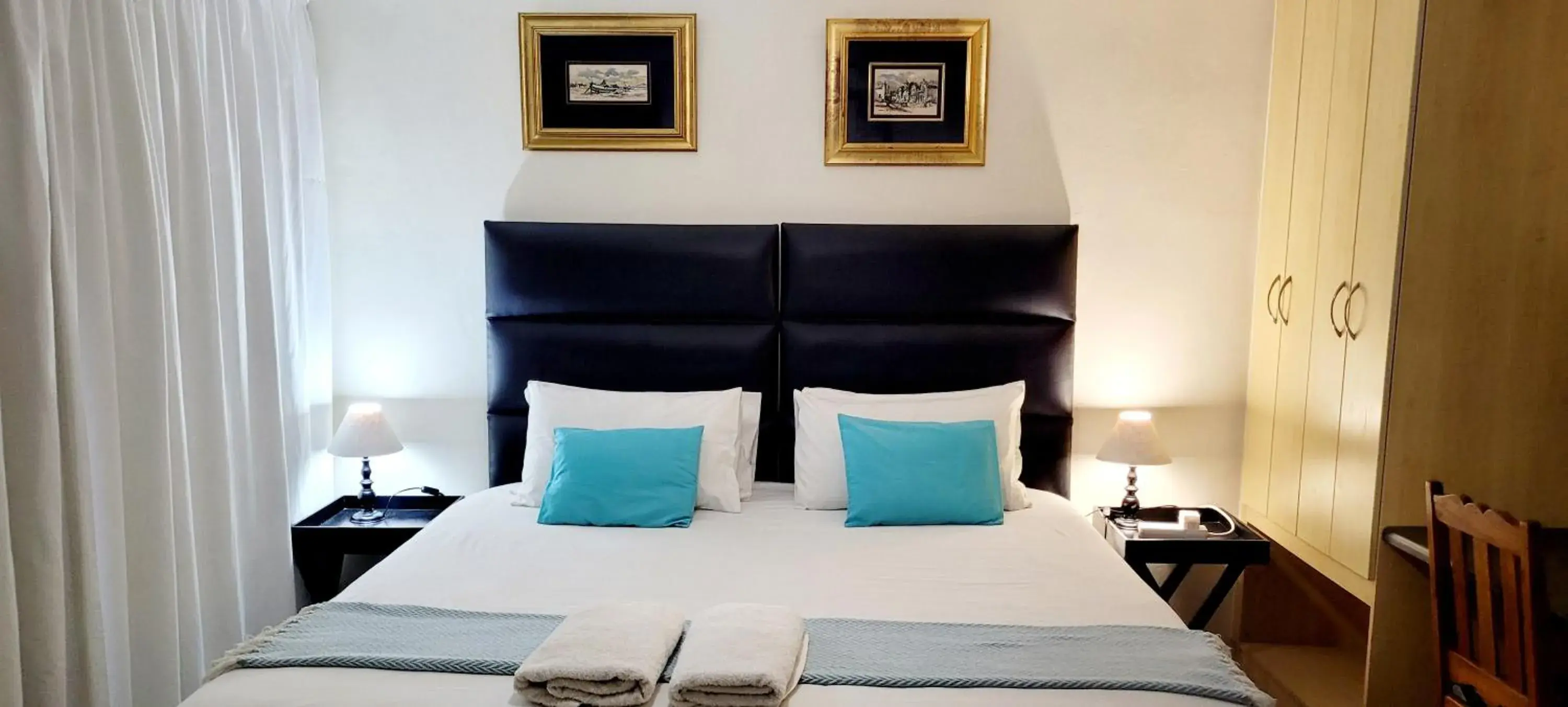 Bed in Kennington Palms B&B/Self Catering Bed in Kennington Palms B&B/Self Catering