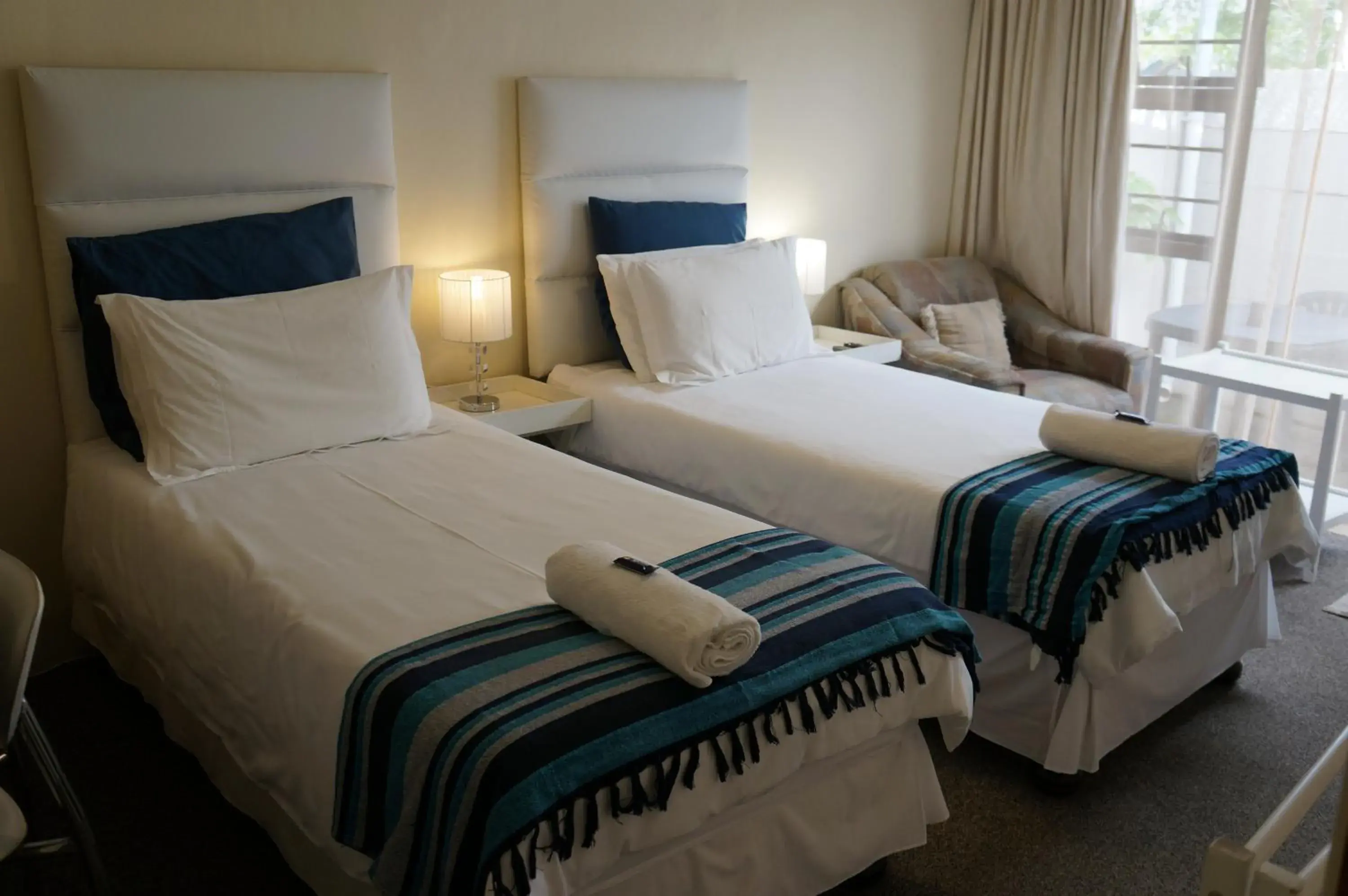 Bed in Kennington Palms B&B/Self Catering Bed in Kennington Palms B&B/Self Catering