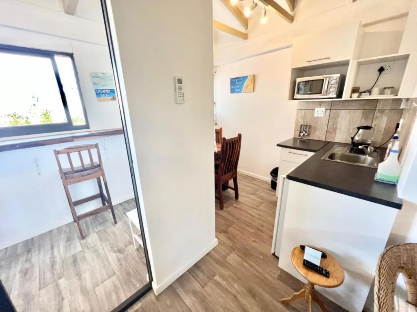 Kitchen or kitchenette in Hoylake Inn