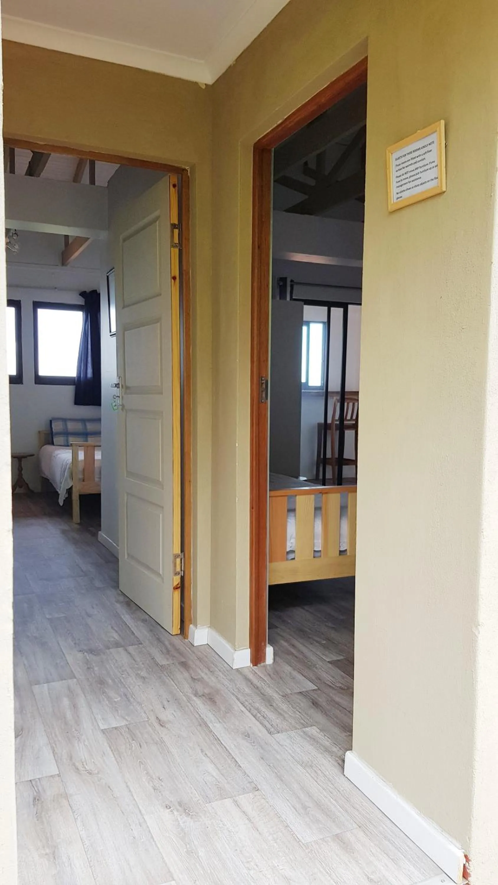 Facade/entrance in Hoylake Inn