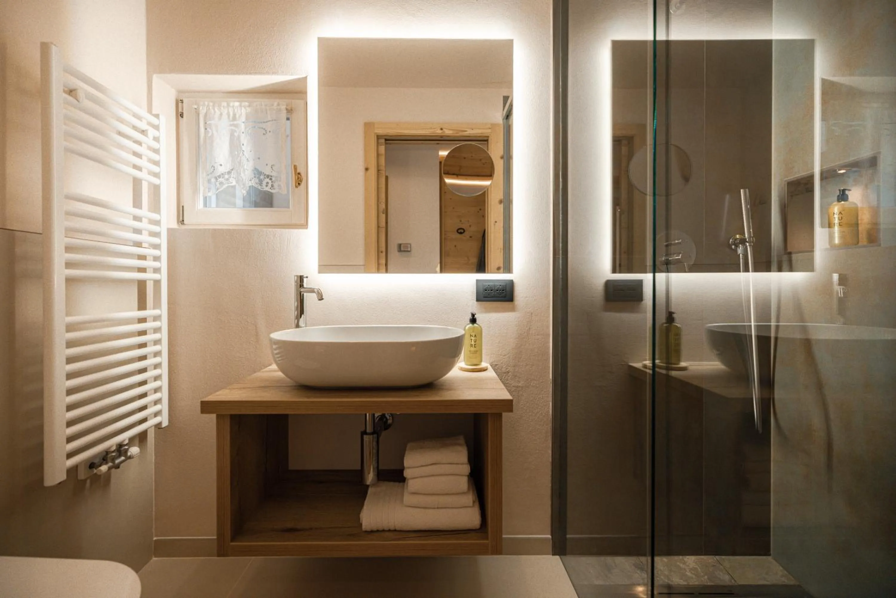 Bathroom in Hotel Garnì Laurino