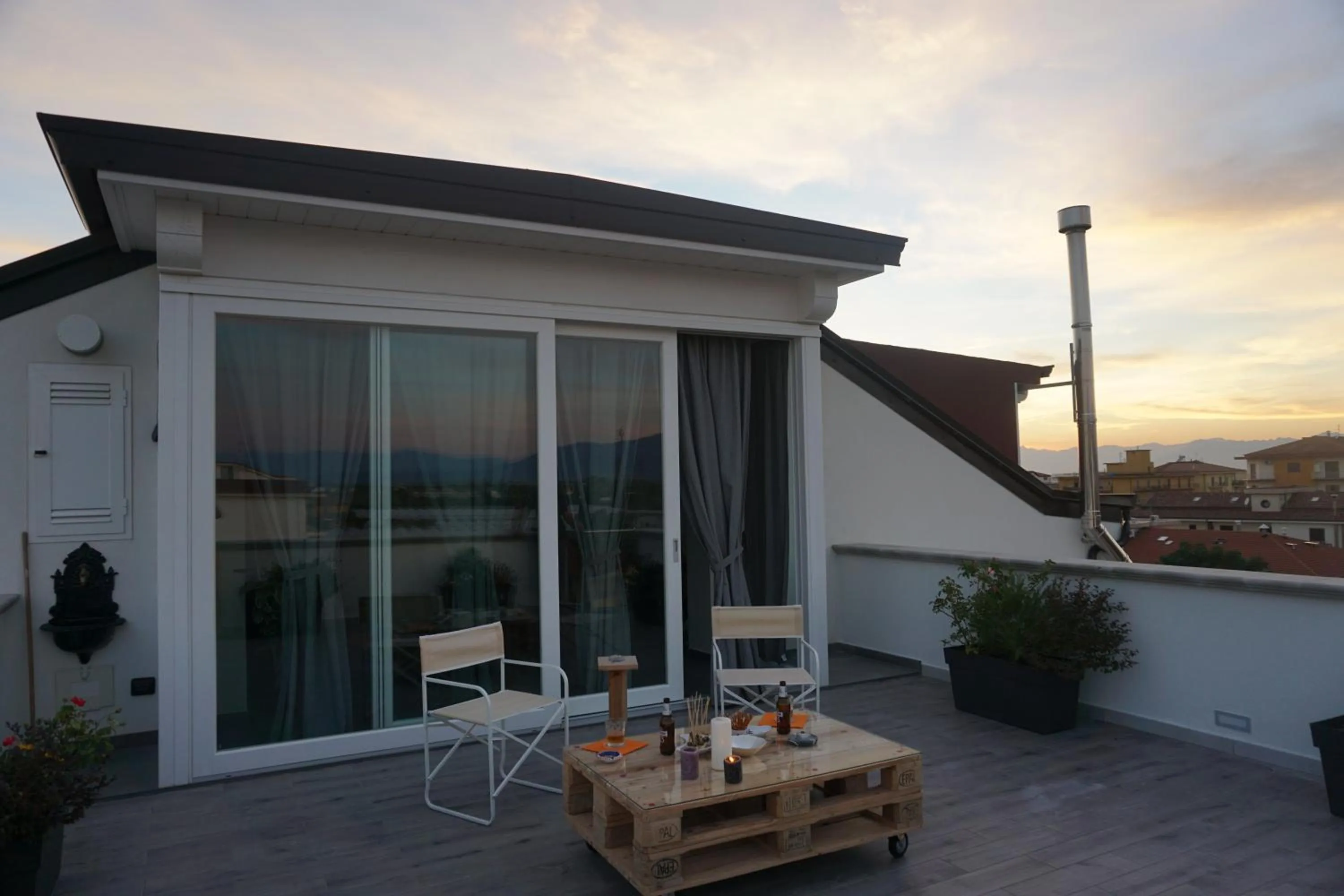 Internal: Not applicable to any particular room in Walter