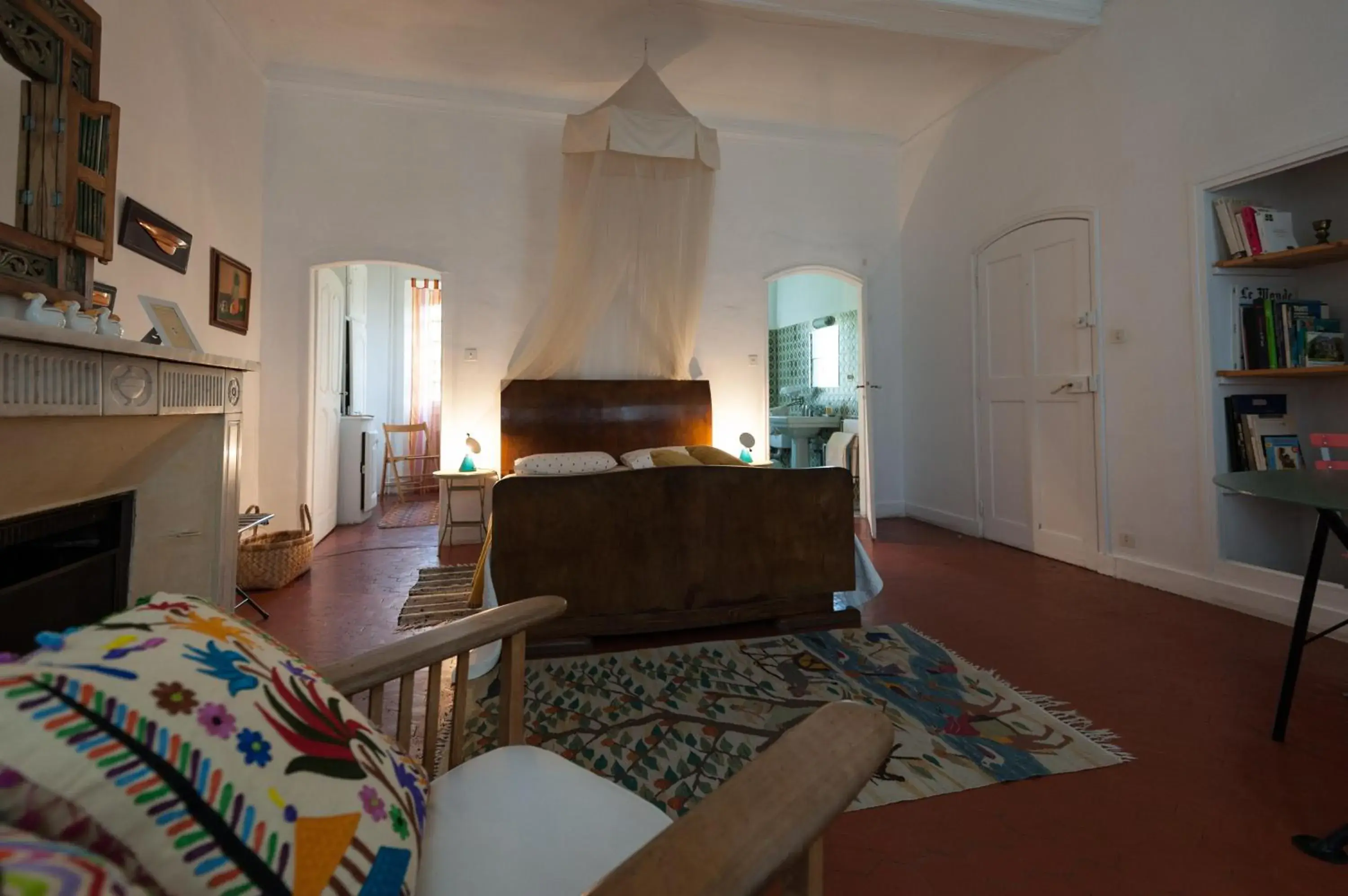 Suite in L'Enclos Suite in L'Enclos