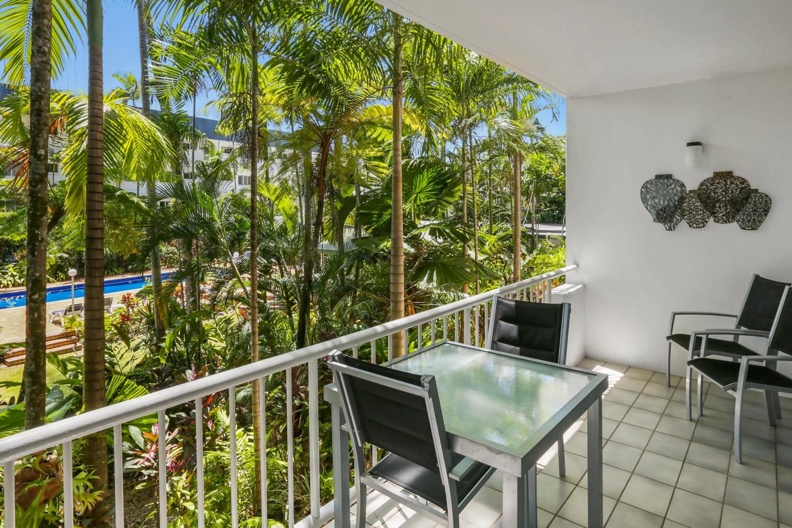 Balcony/Terrace in Agincourt Beachfront Apartments