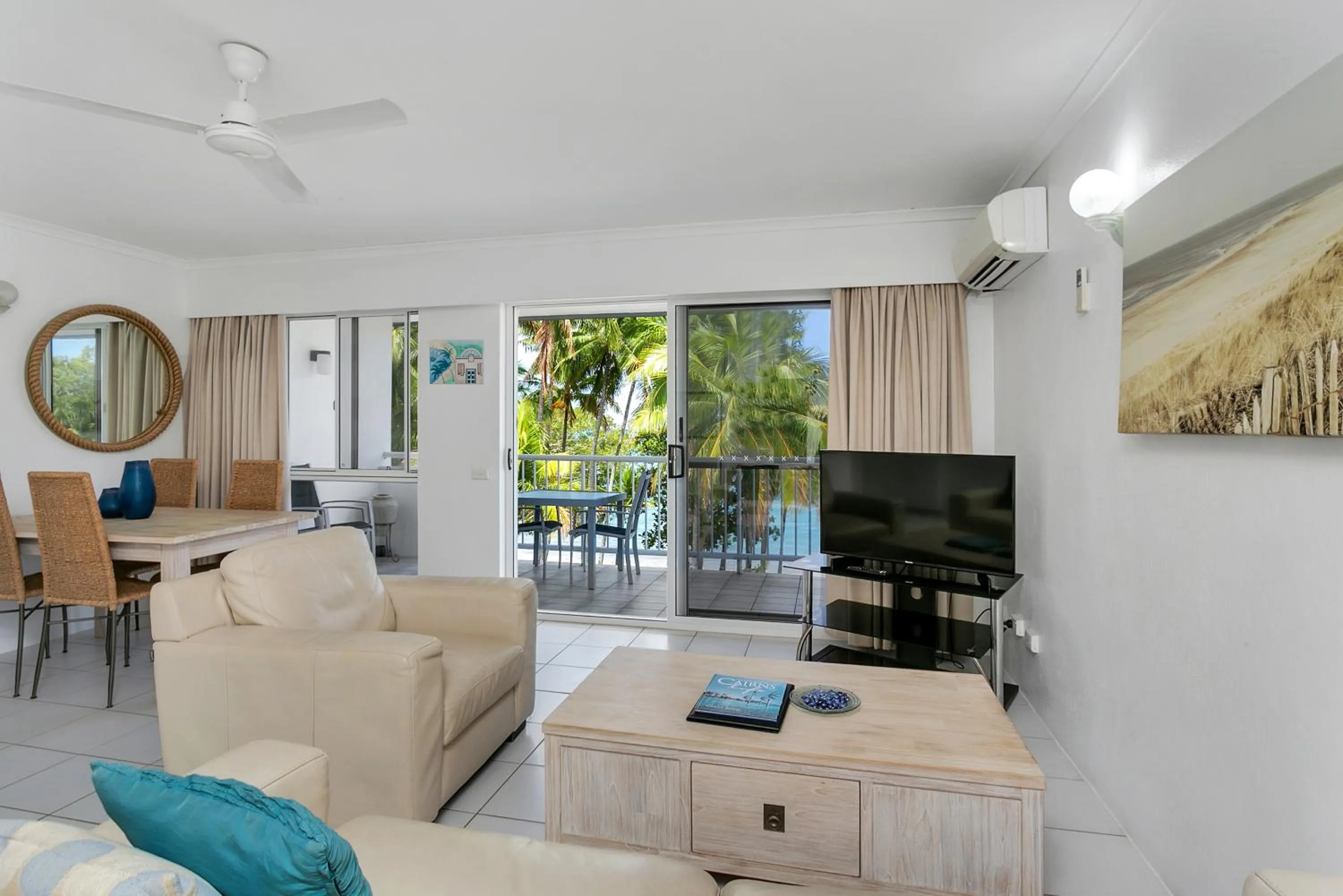 Living room in Agincourt Beachfront Apartments